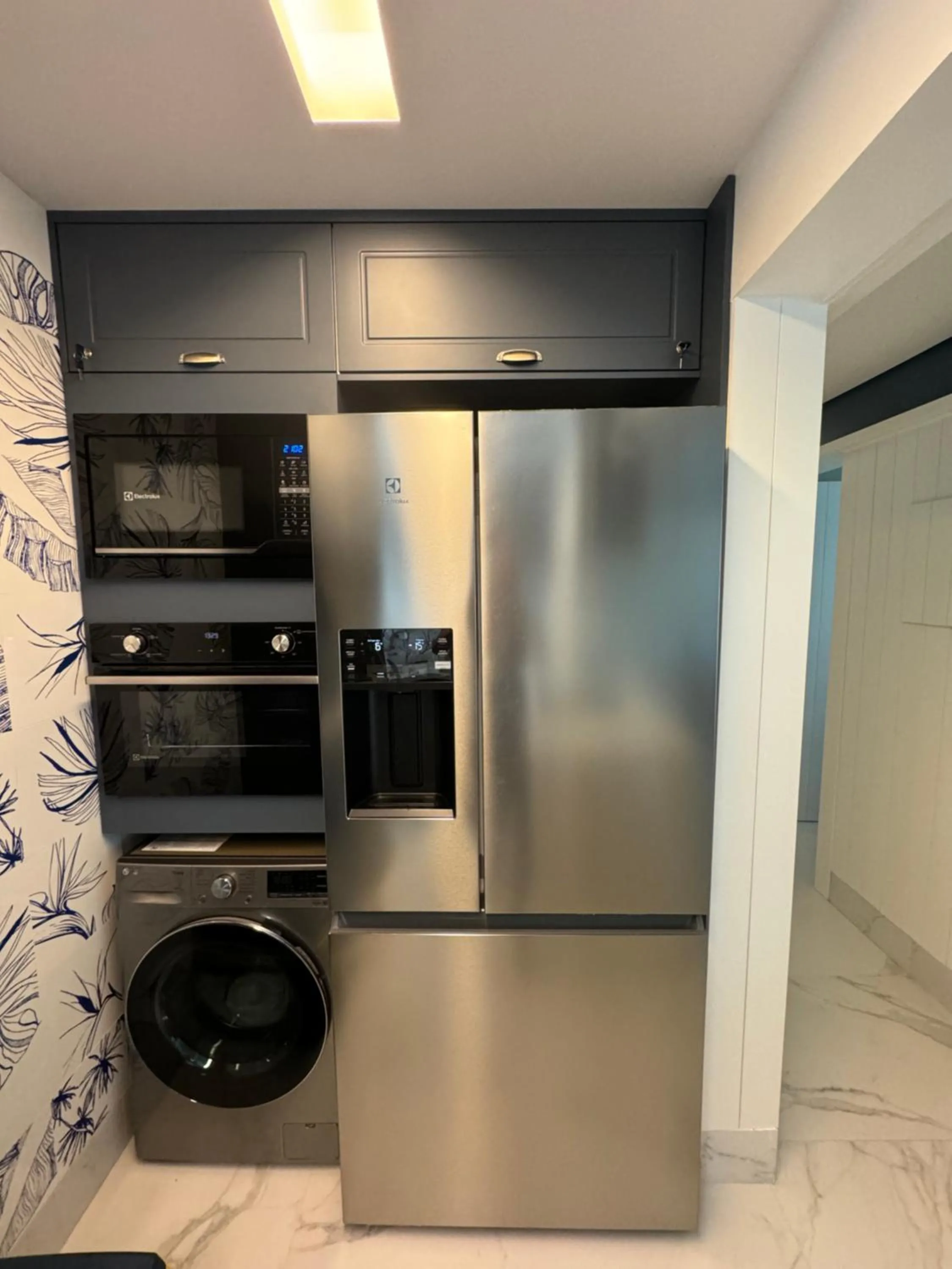 Flat+deck ao lado da igrejinha
