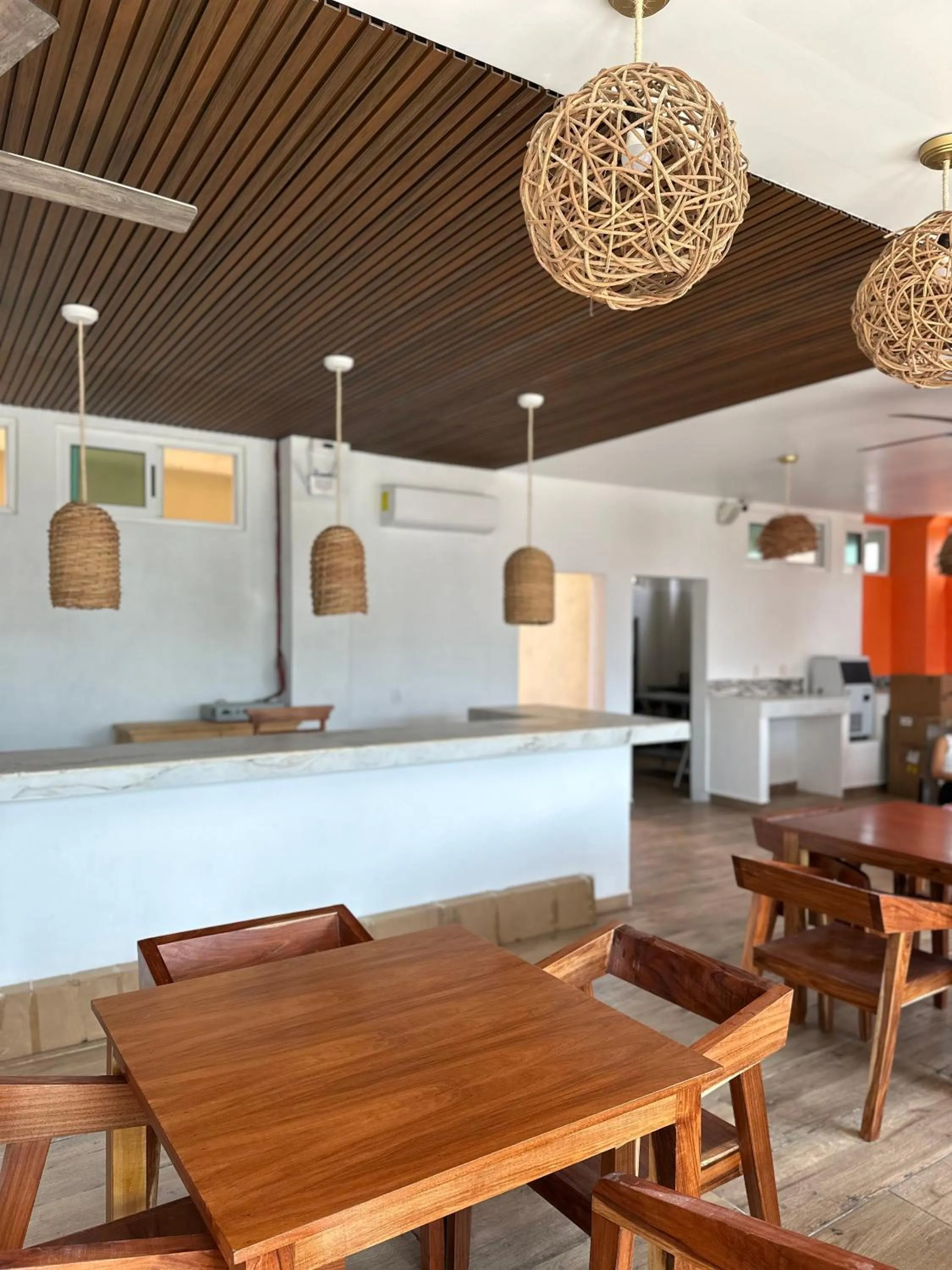 Restaurant/places to eat in Oneiro Suites with Sea View