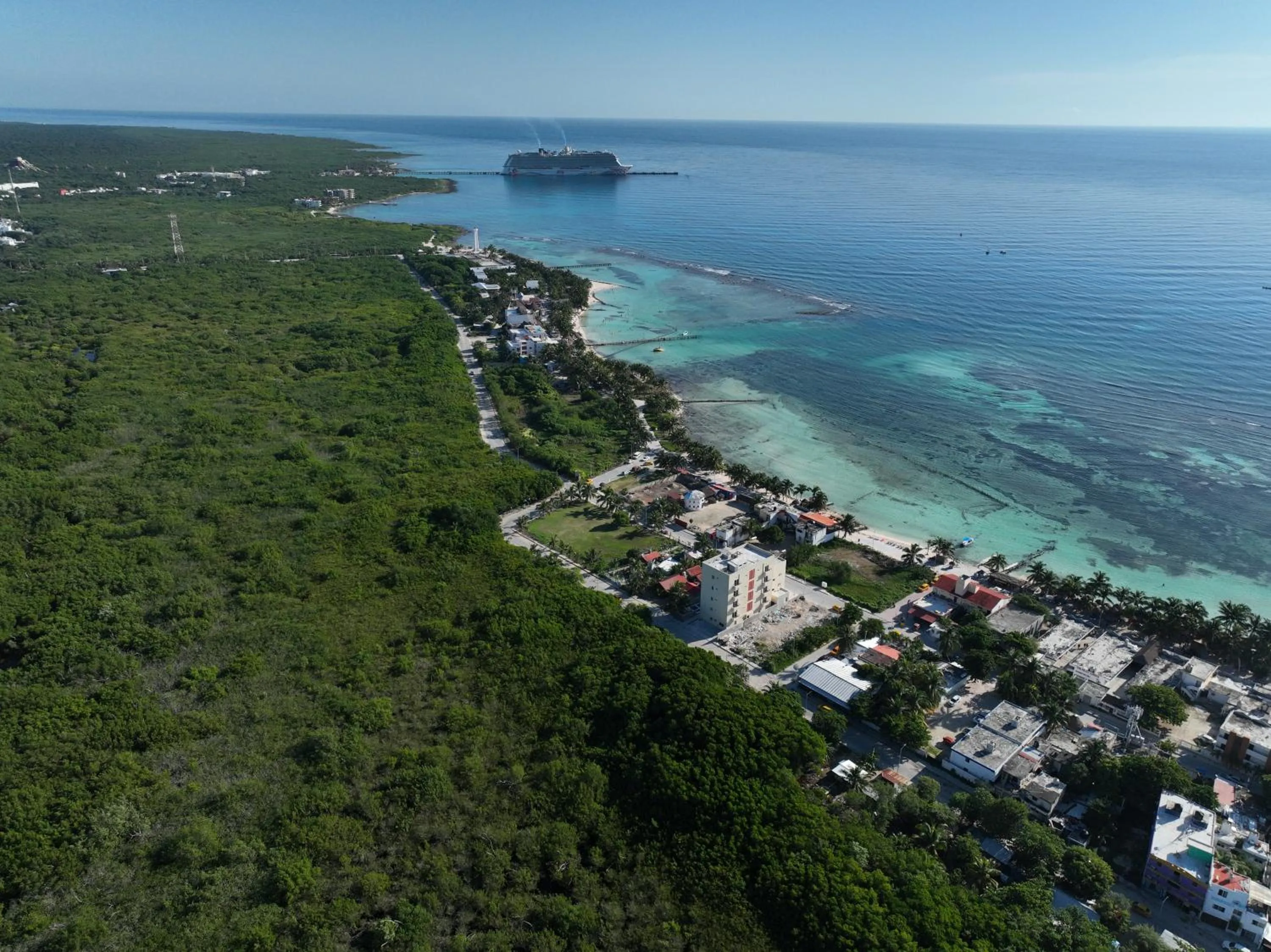 Nearby landmark in Oneiro Suites with Sea View