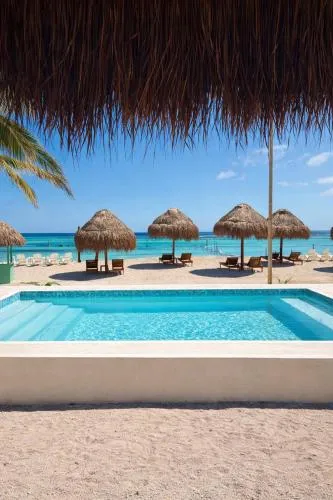 Oneiro Suites with Sea View