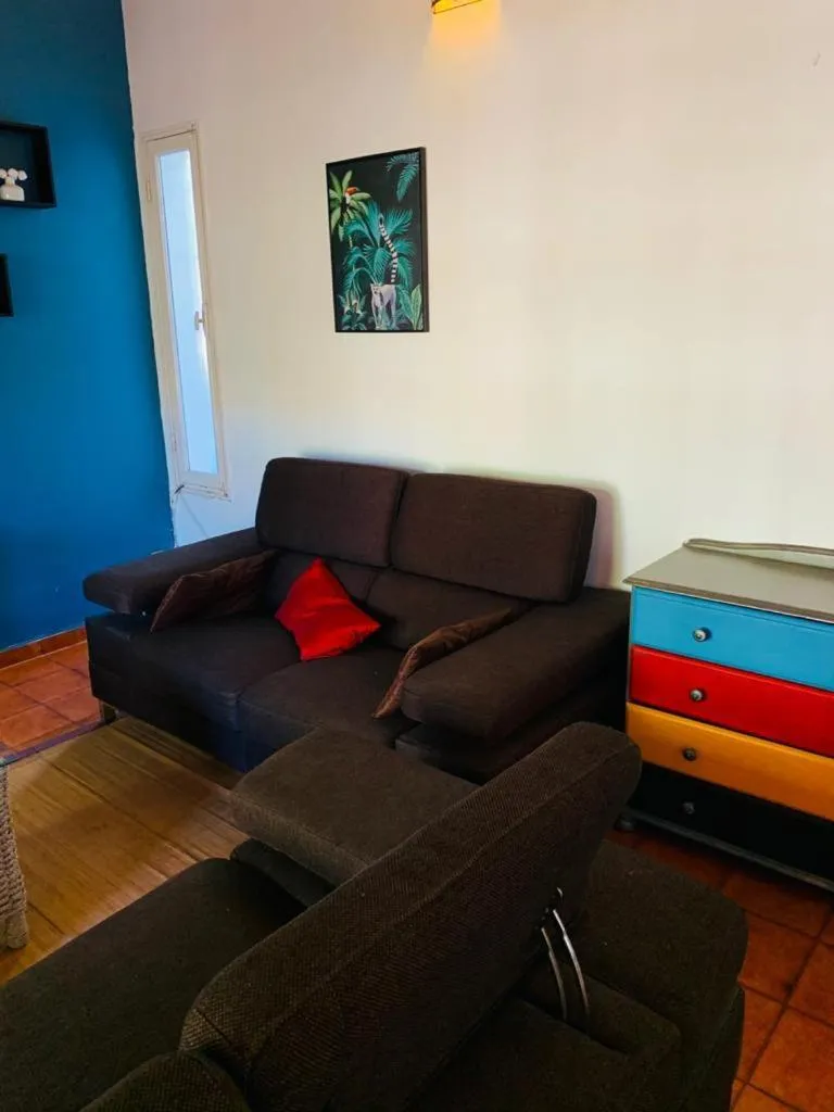 MARINA , 2mn à PIEDS PLAGE BOUCAN CANOT