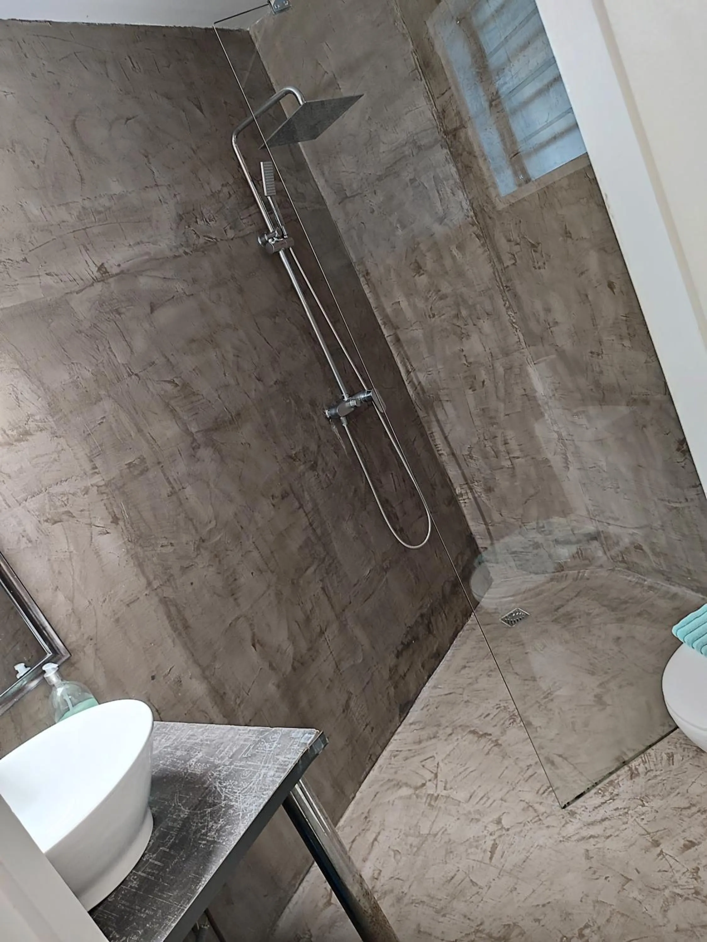 MARINA , 2mn à PIEDS PLAGE BOUCAN CANOT