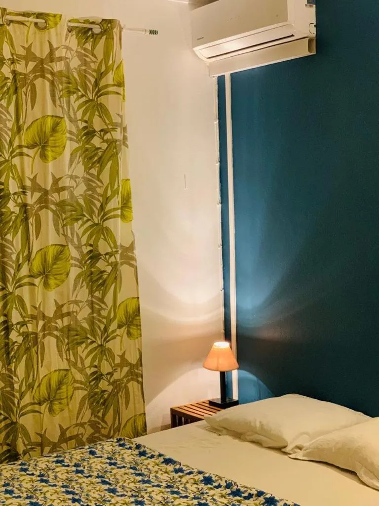 MARINA , 2mn à PIEDS PLAGE BOUCAN CANOT