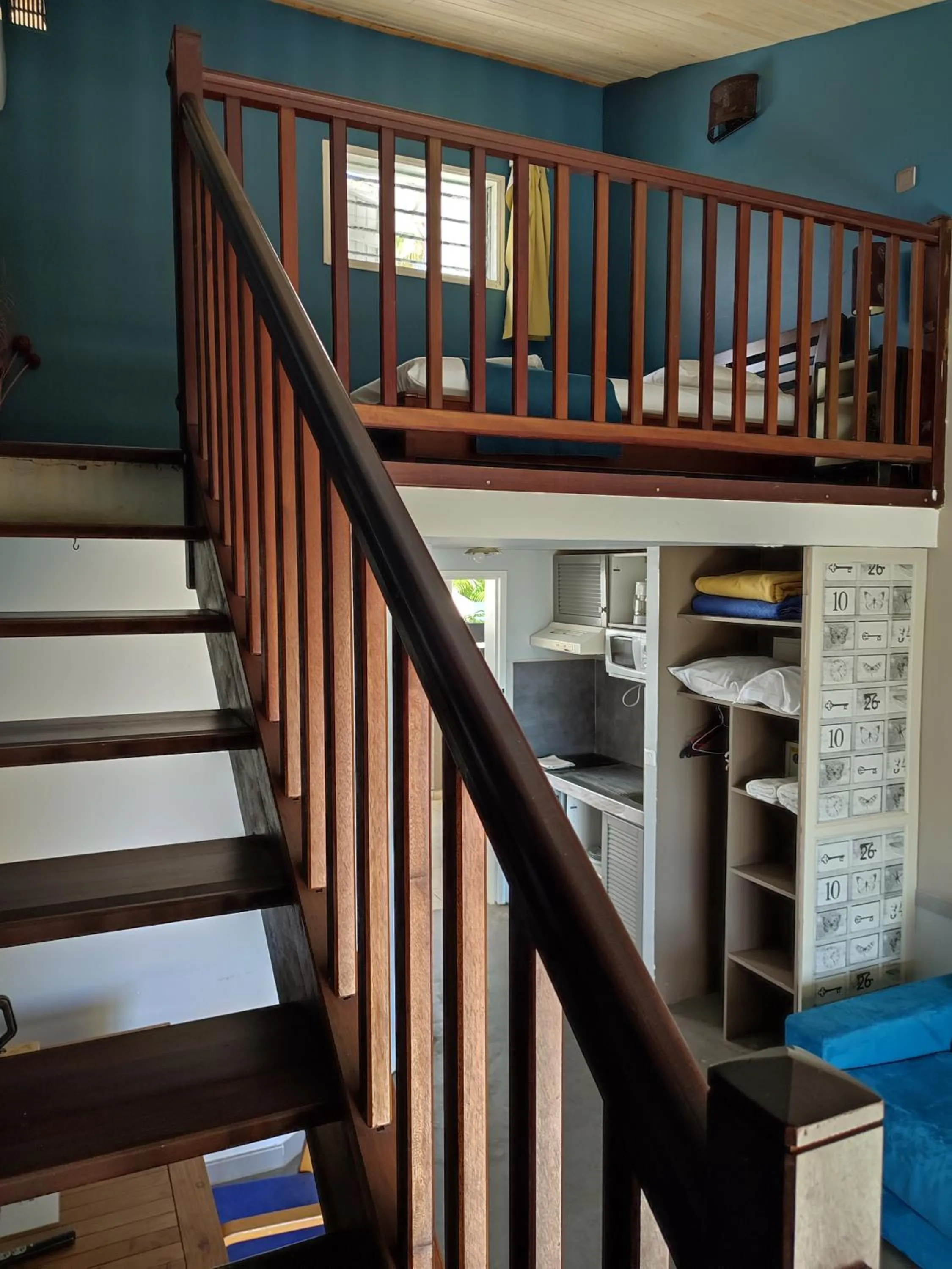 MARINA , 2mn à PIEDS PLAGE BOUCAN CANOT