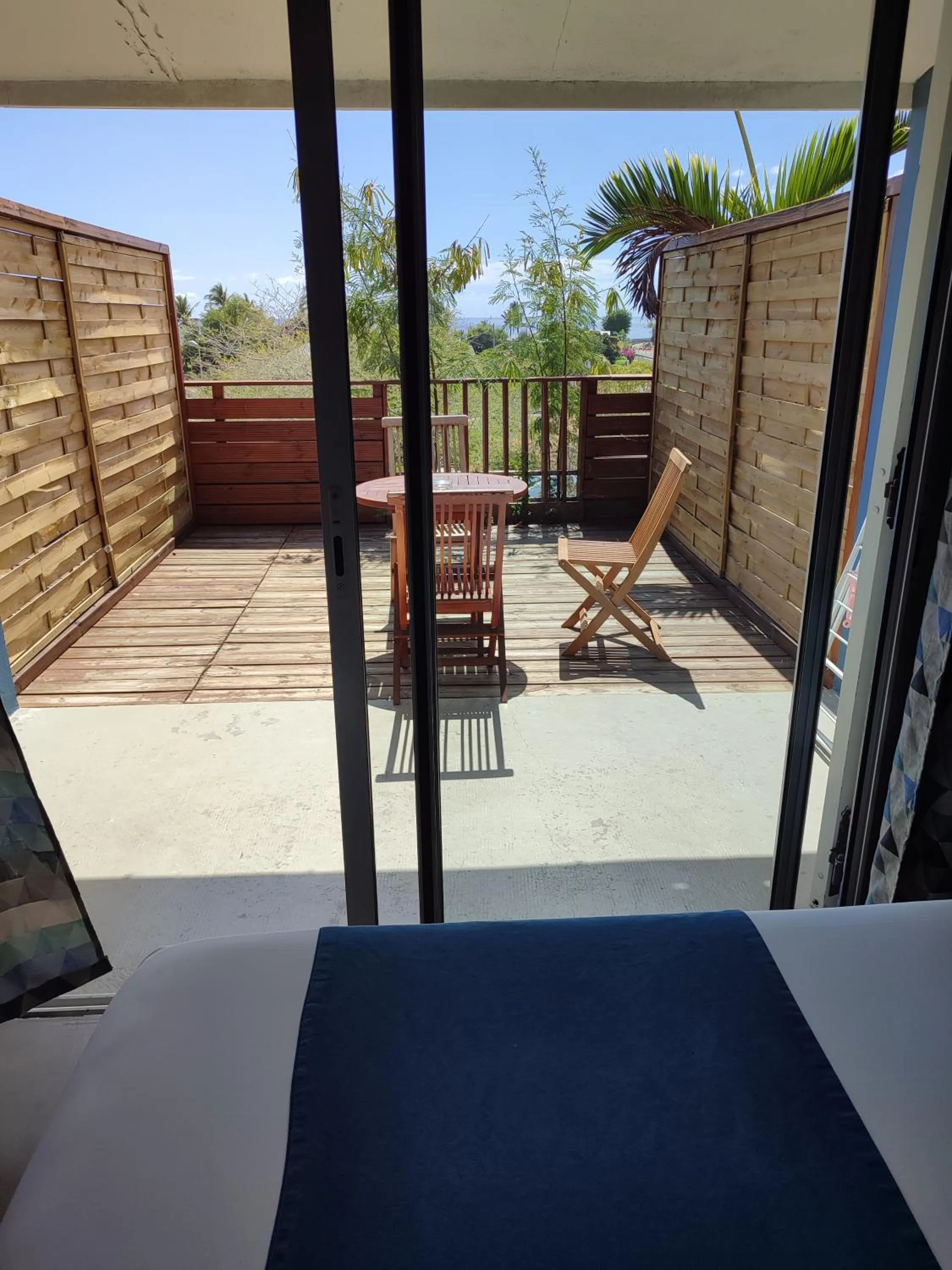 MARINA , 2mn à PIEDS PLAGE BOUCAN CANOT