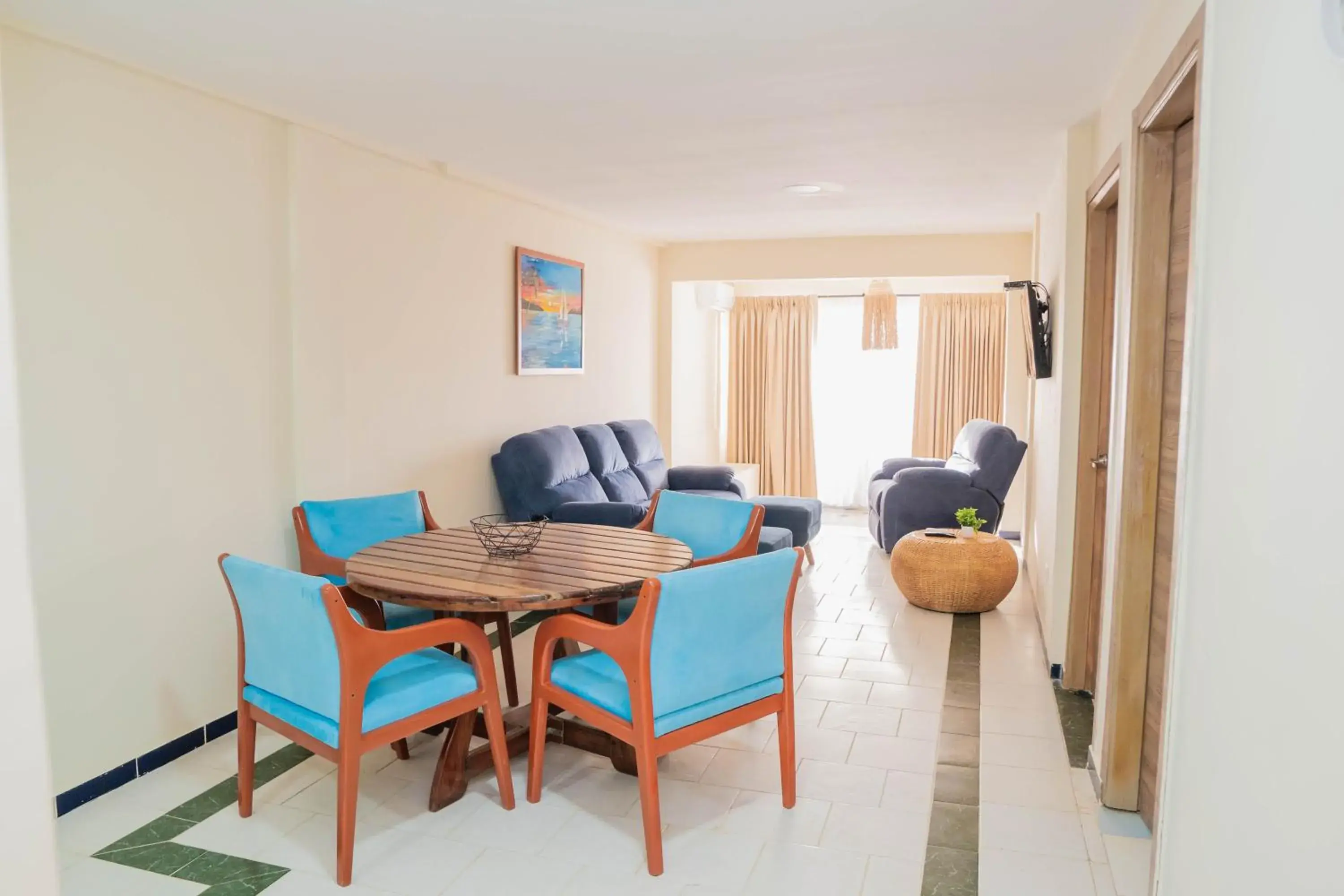 Two-Bedroom Suite in Hotel Playa Palmeras Cartagena - Vía al Mar Two-Bedroom Suite in Hotel Playa Palmeras Cartagena - Vía al Mar