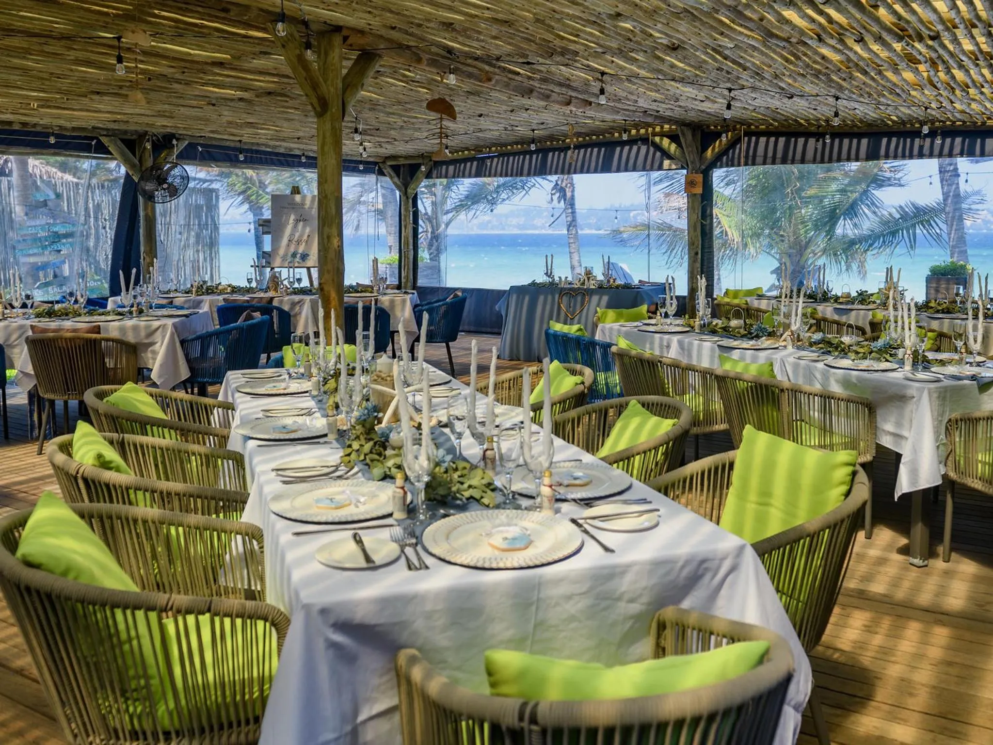 Restaurant/places to eat in San Martinho Beach Club
