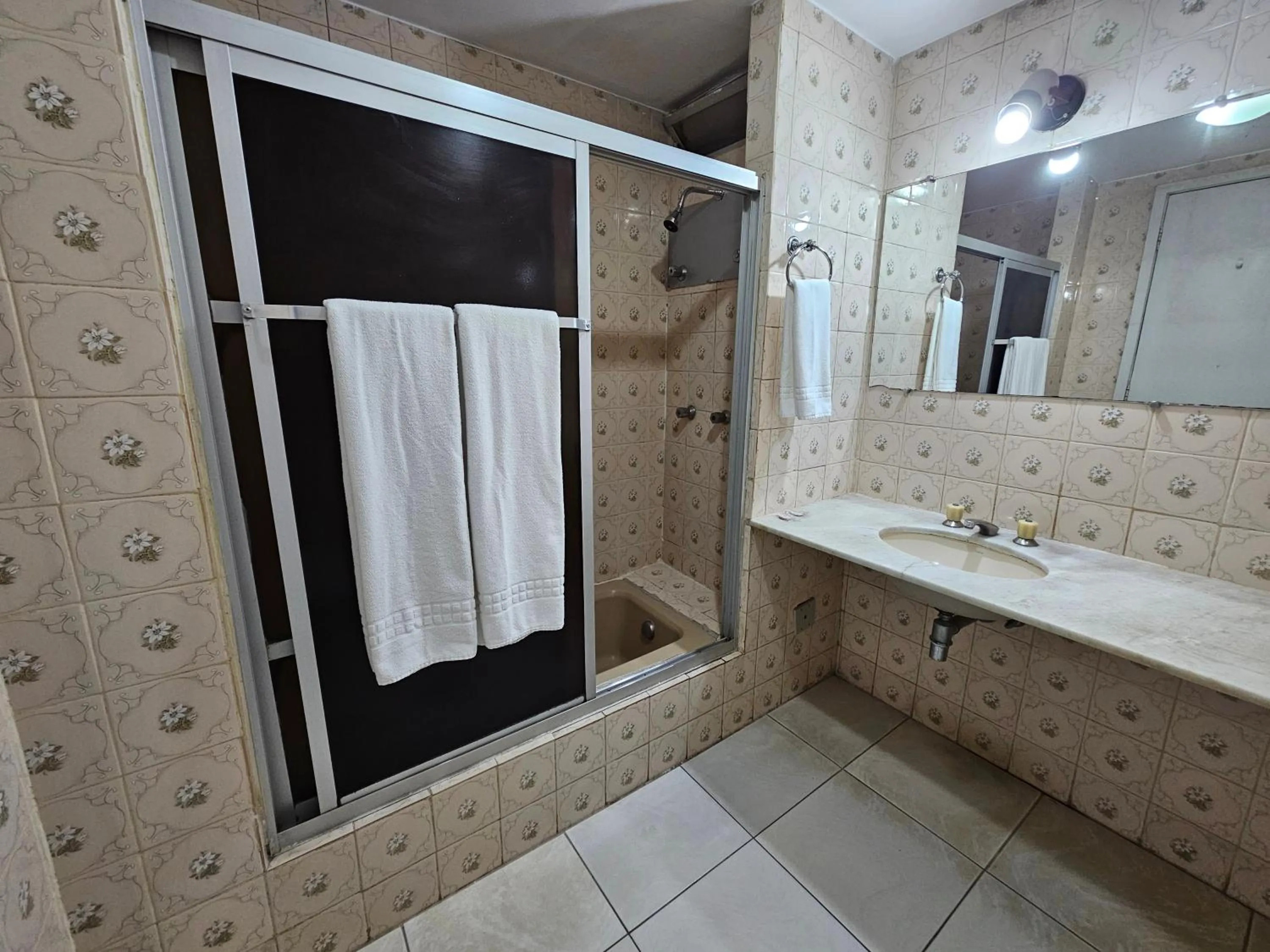 Bathroom in ABC Apart Hotel