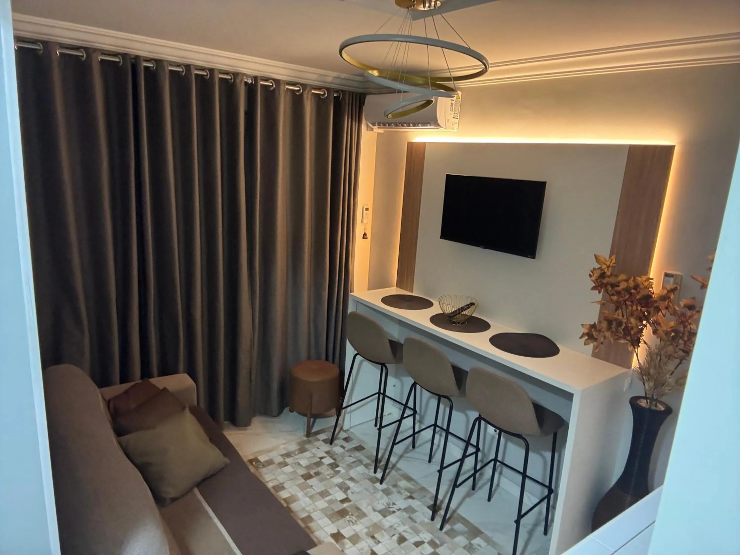 Apto 1 dorm - San Francisco - localização perfeita