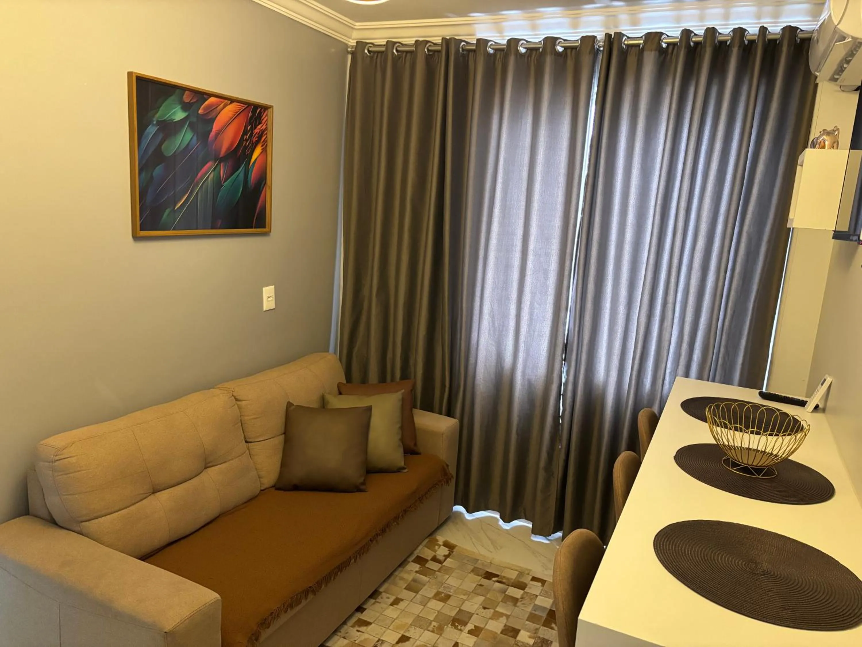 Living room in Apto 1 dorm - San Francisco - localização perfeita