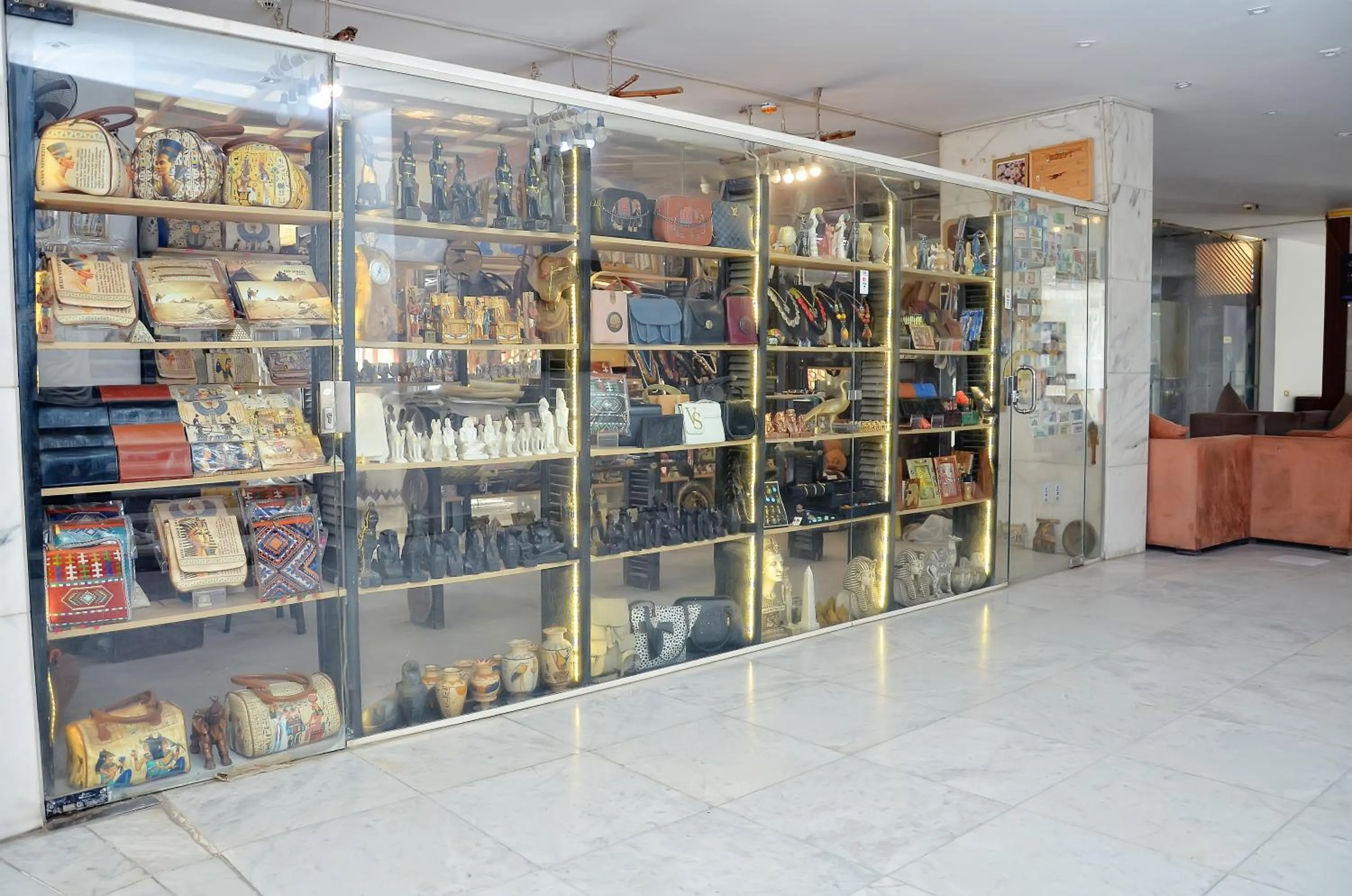 Lobby or reception in Aracan Pyramid Hotel