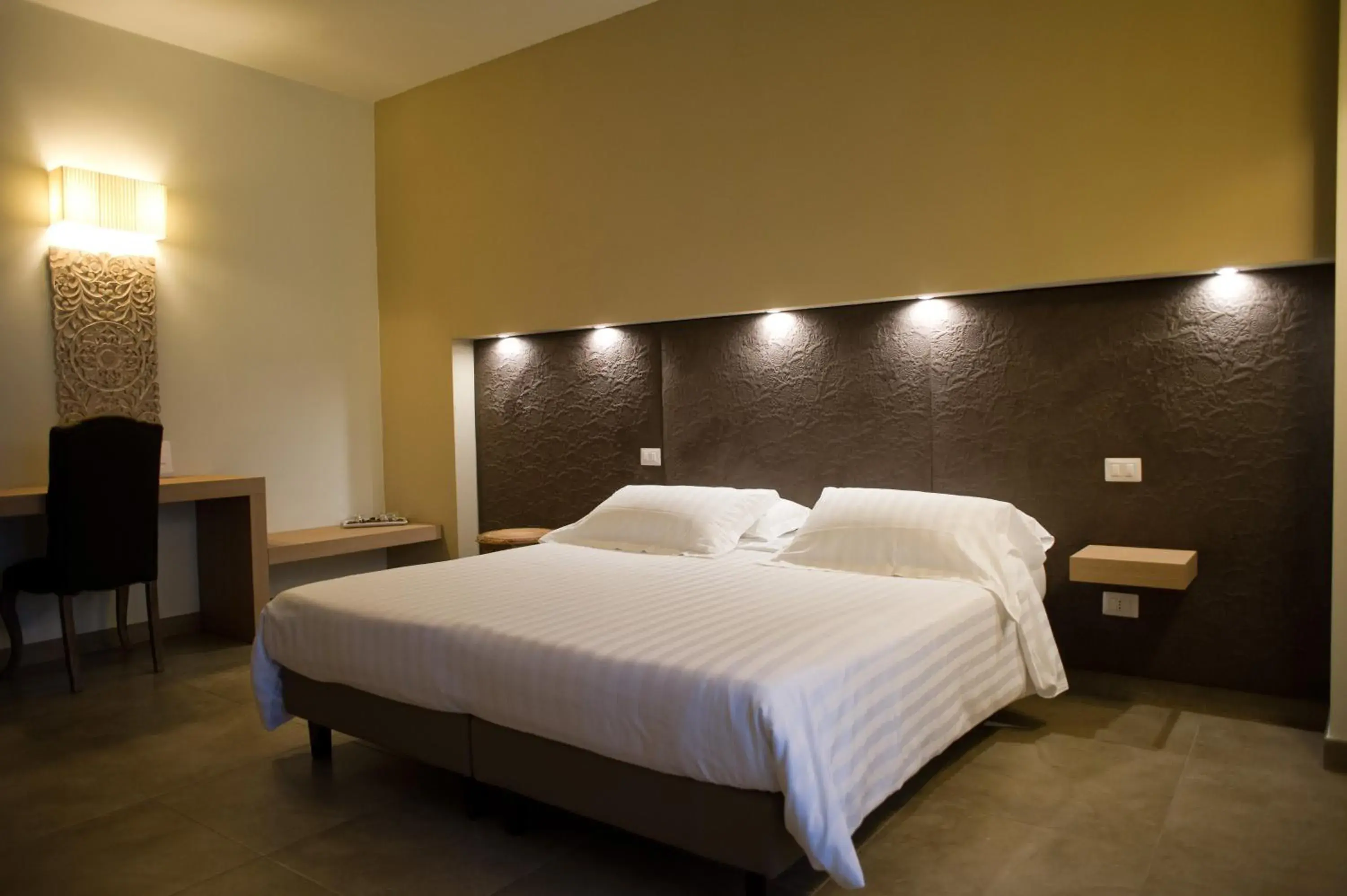 Double or Twin Room with Balcony - single occupancy in Le Dimore Del Re Double or Twin Room with Balcony - single occupancy in Le Dimore Del Re