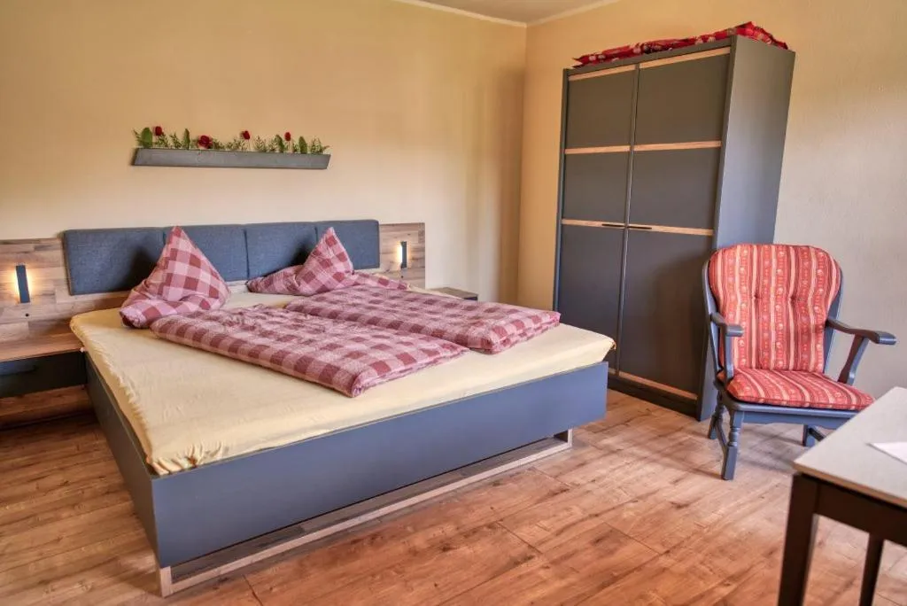 Bed in Gästehaus Riedl