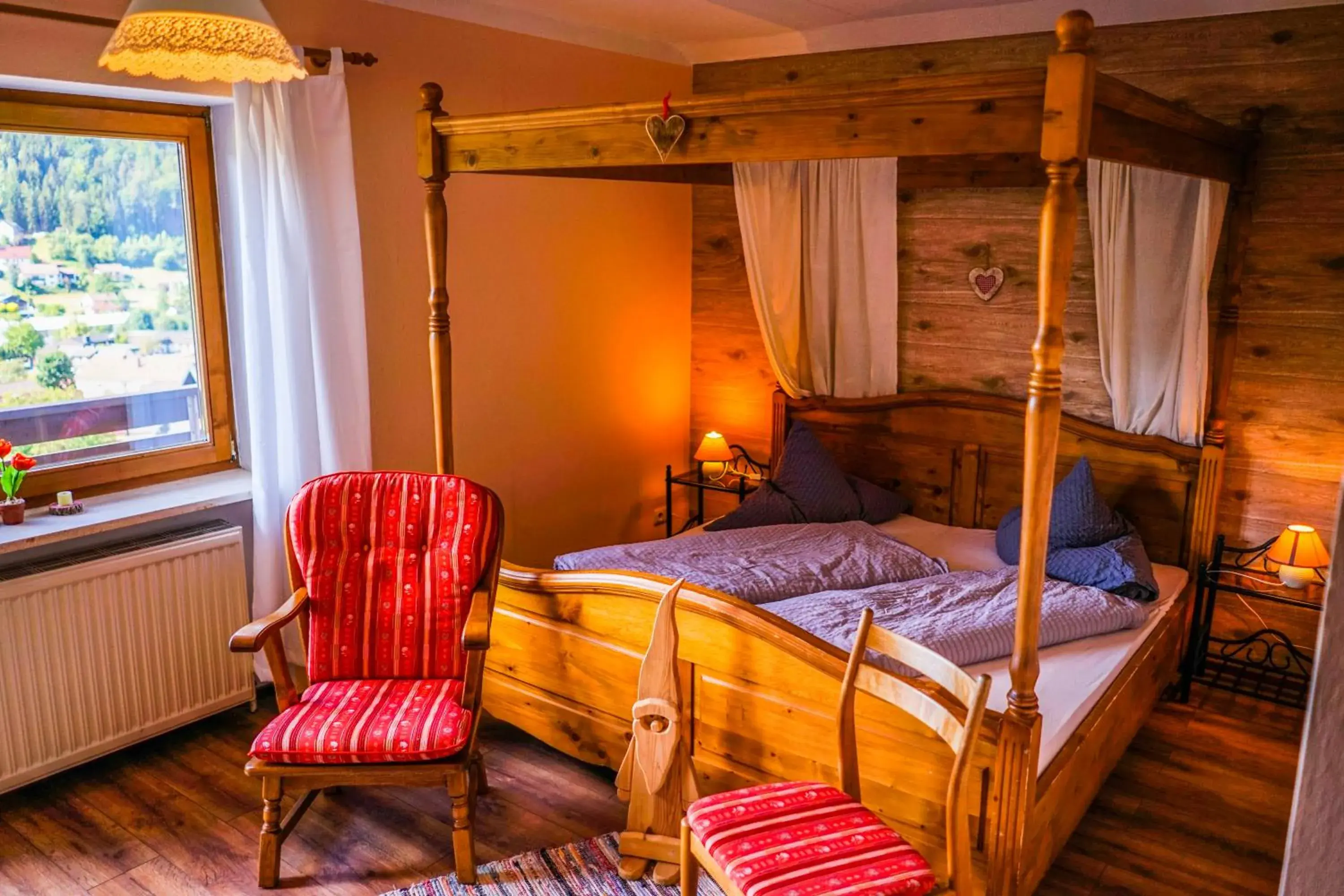 Double Room with Balcony in Gästehaus Riedl Double Room with Balcony in Gästehaus Riedl