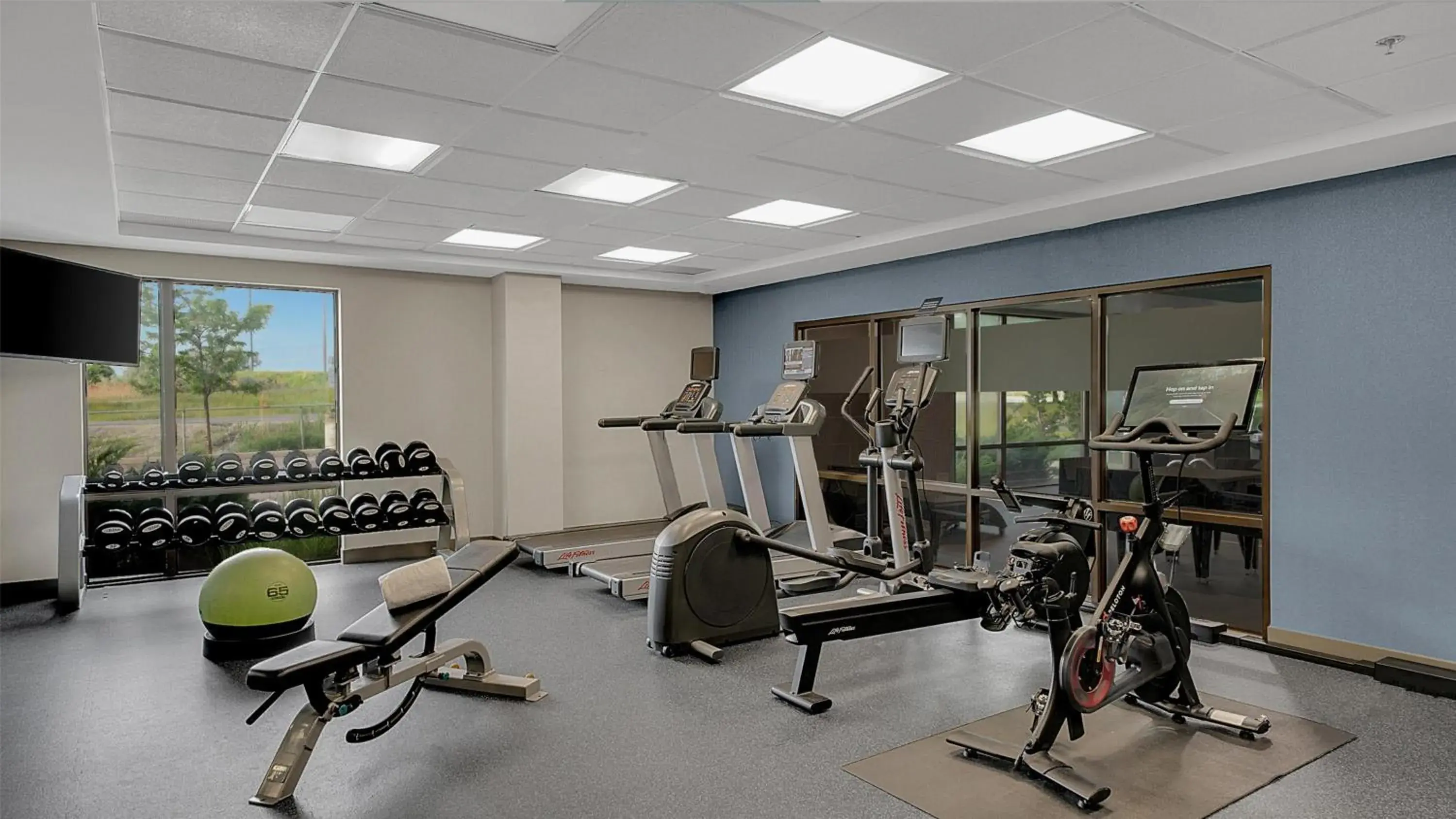 Fitness centre/facilities in Hampton Inn & Suites by Hilton Toronto Markham Fitness centre/facilities in Hampton Inn & Suites by Hilton Toronto Markham