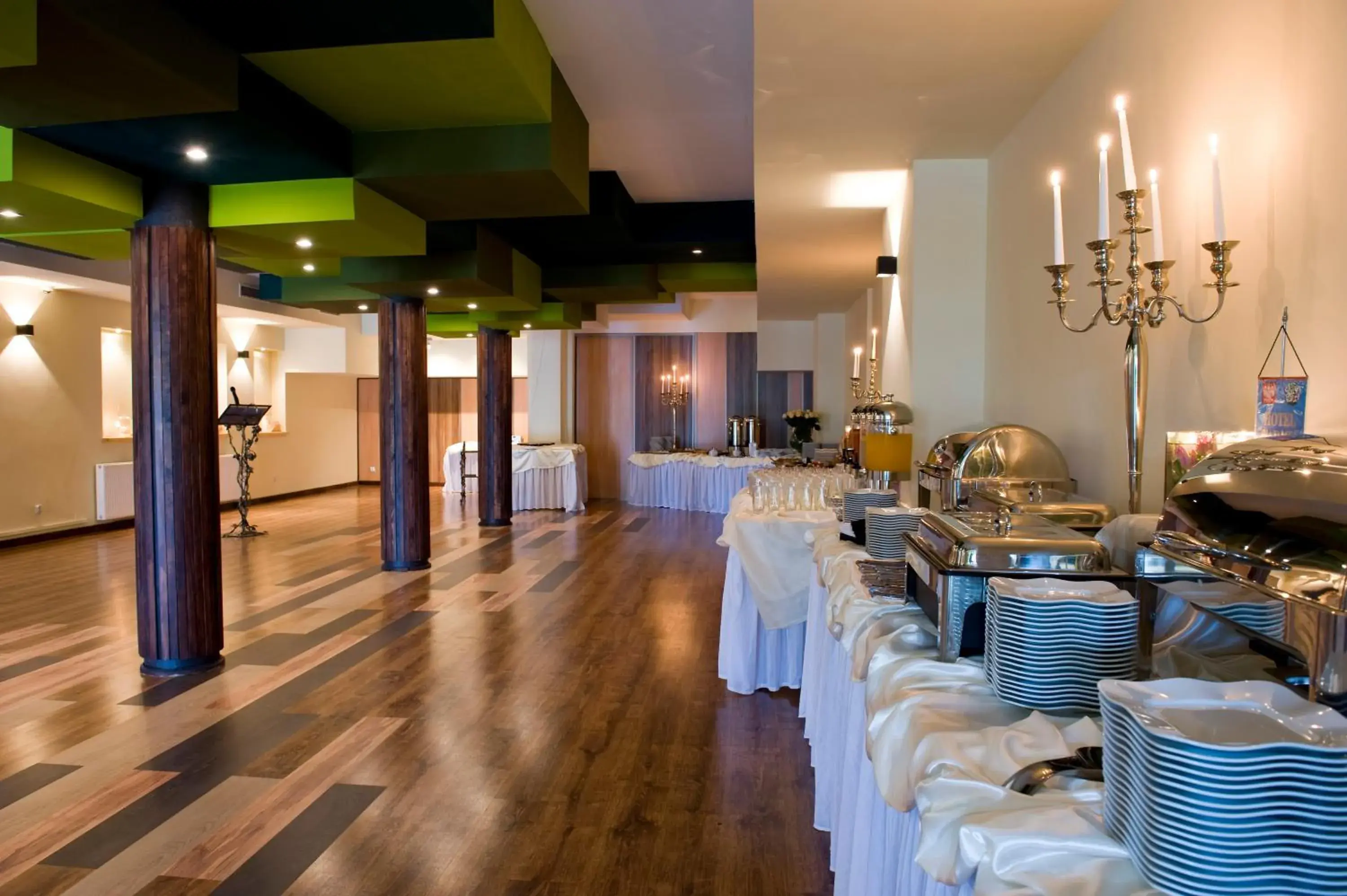 Restaurant/places to eat in Hotel Warmia Spa Restaurant/places to eat in Hotel Warmia Spa