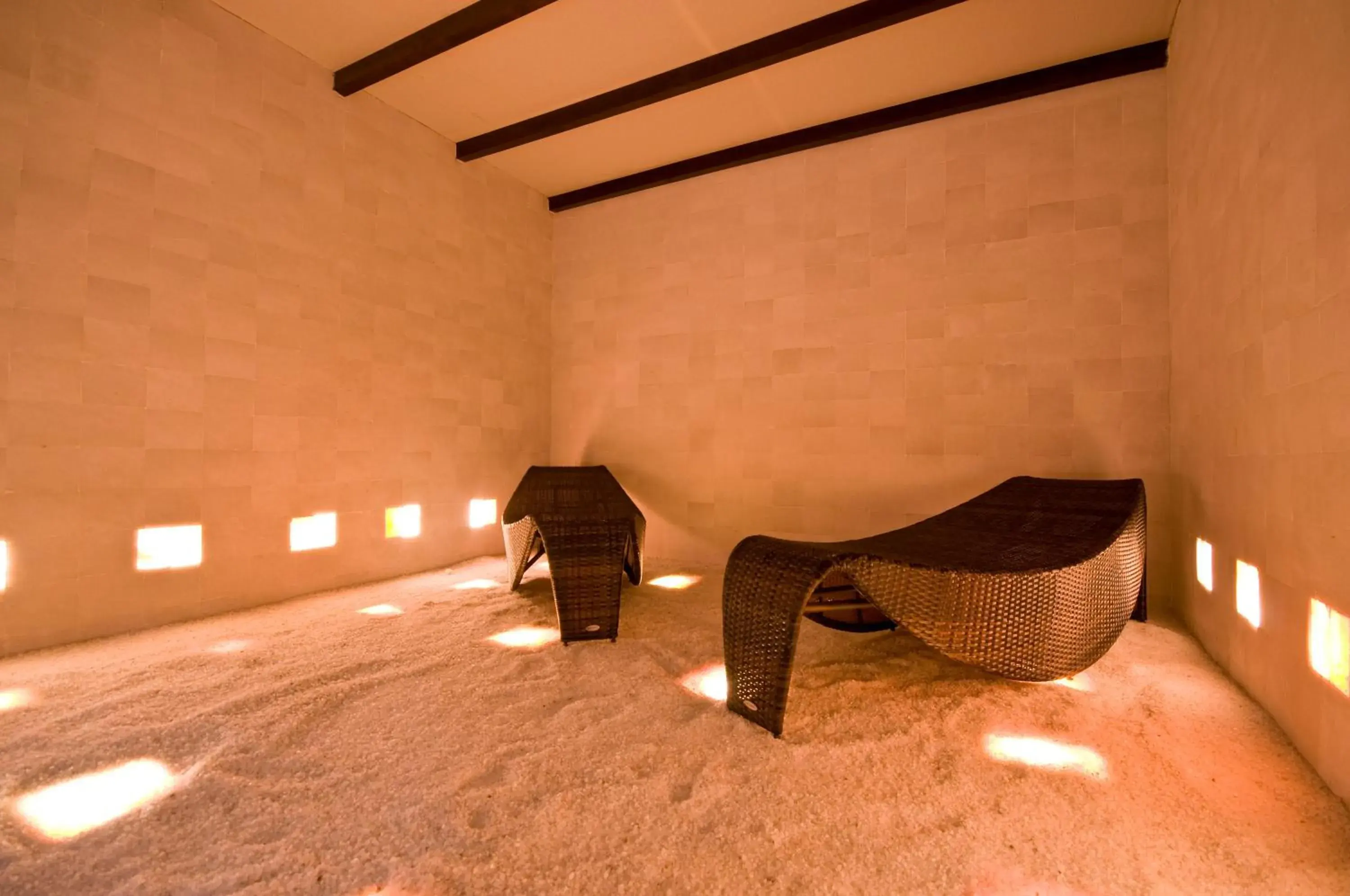 Spa and wellness centre/facilities, Bed in Hotel Warmia Spa Spa and wellness centre/facilities, Bed in Hotel Warmia Spa
