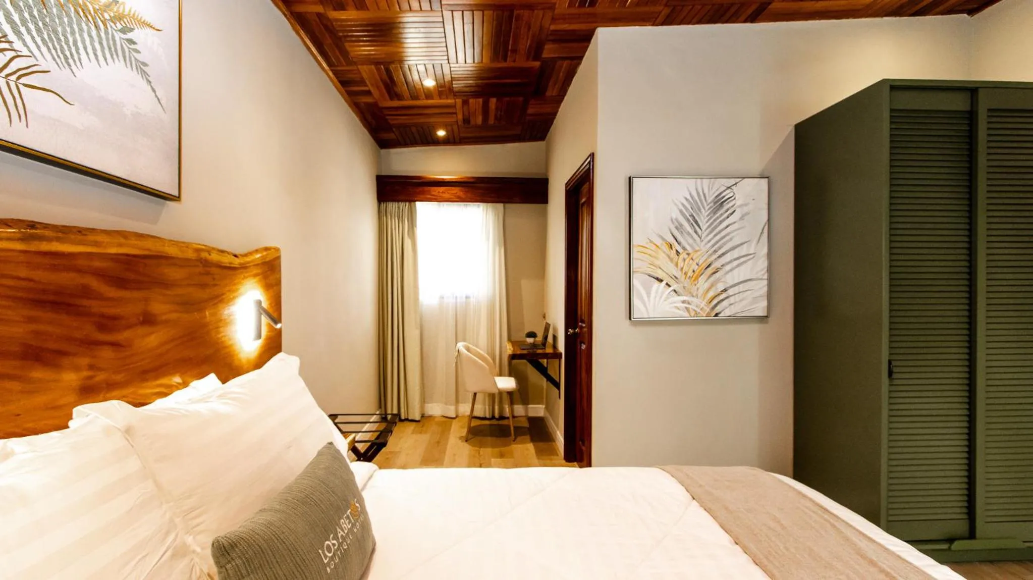 Photo of the whole room, Bed in Hotel Boutique Los Abetos