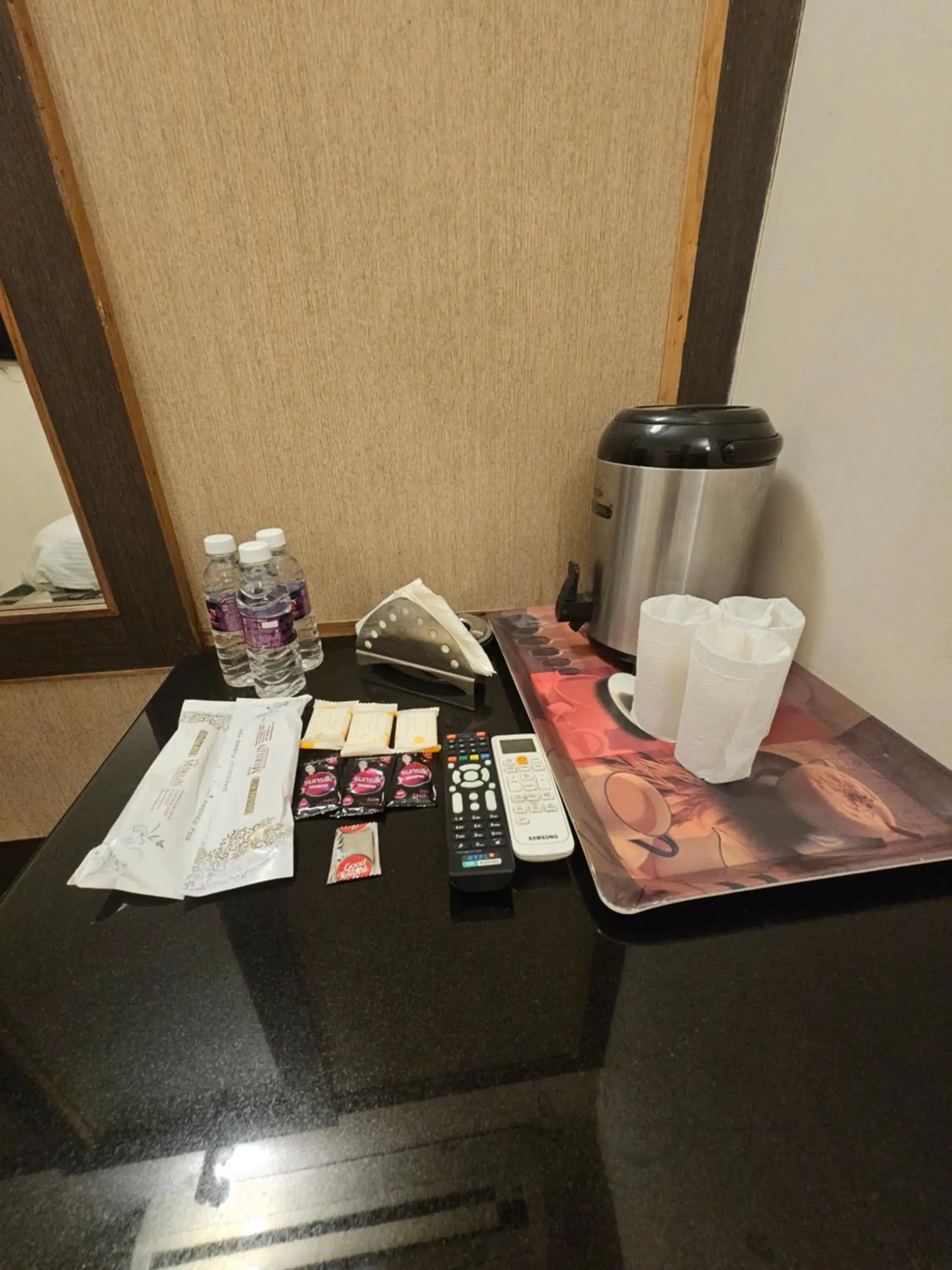 HOTEL MERILIN HOTEL MERILIN