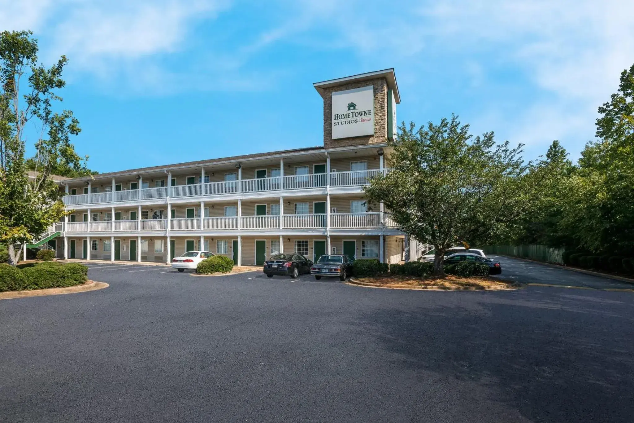 Property building in HomeTowne Studios by Red Roof Covington, GA Property building in HomeTowne Studios by Red Roof Covington, GA