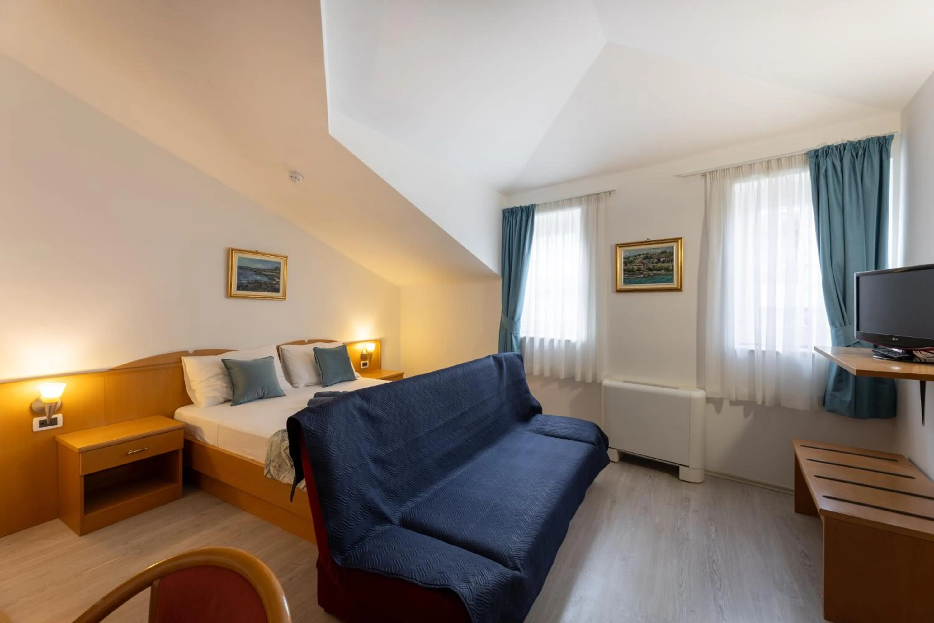 Bed in Villa Fontana