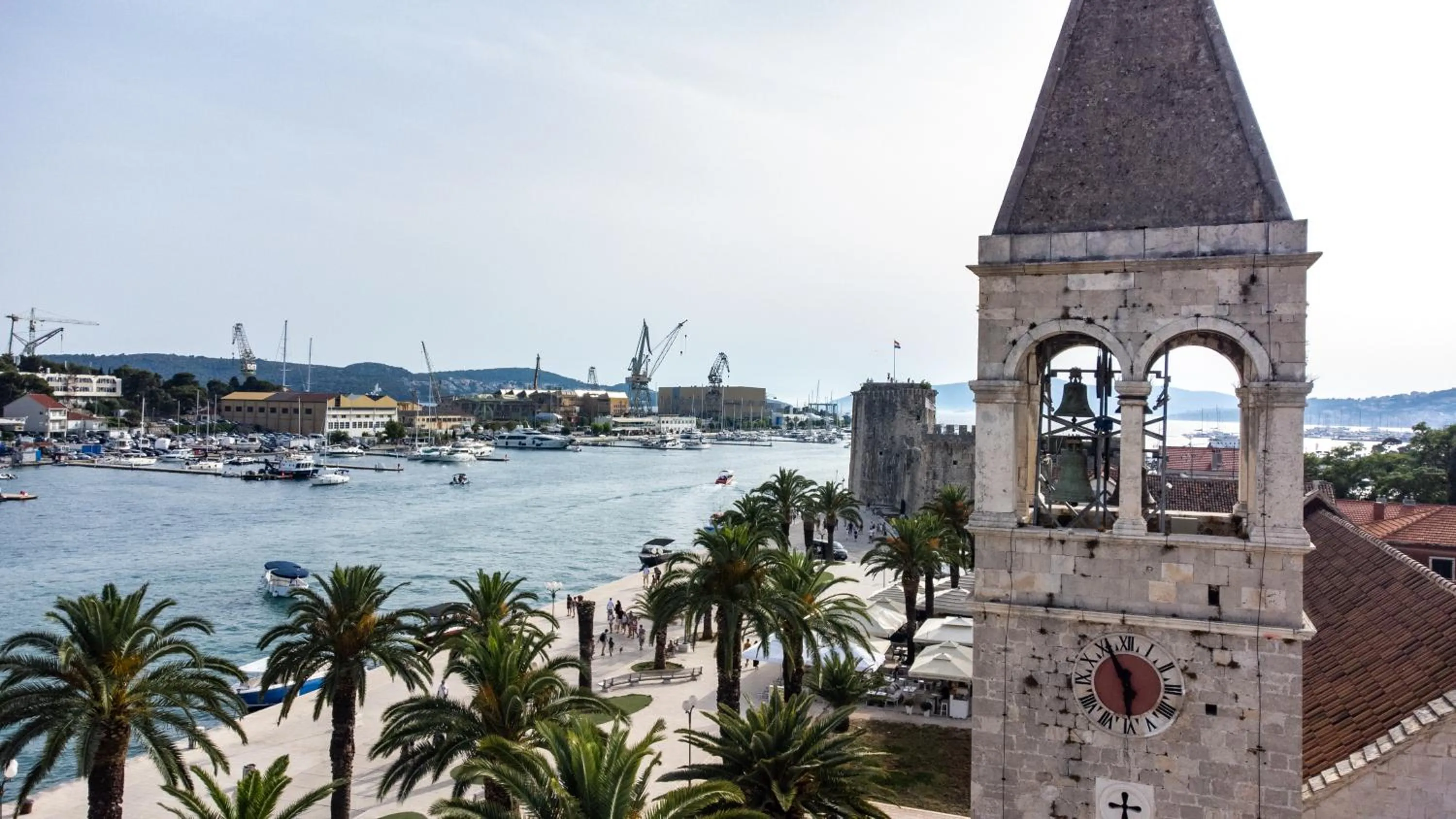 Neighbourhood in Villa Fontana