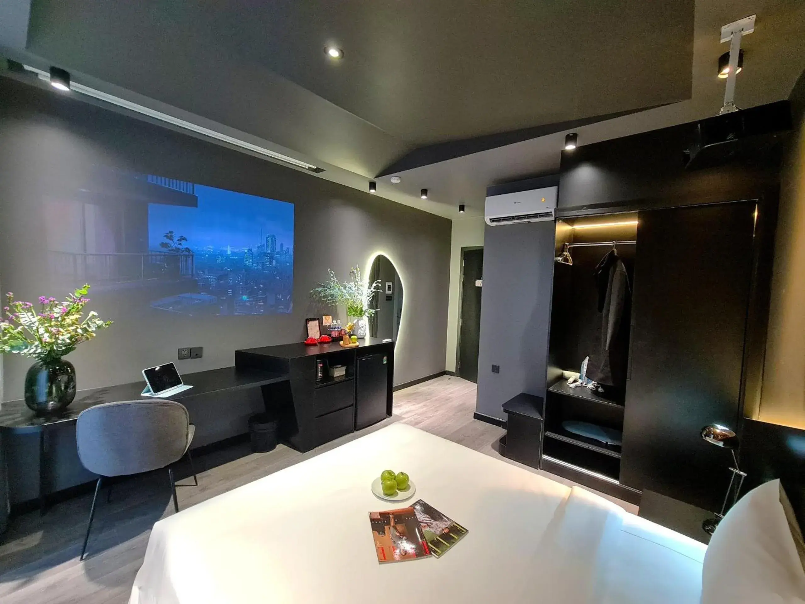 Bed in KIN Wander Tân Bình, The Mountain Bed in KIN Wander Tân Bình, The Mountain