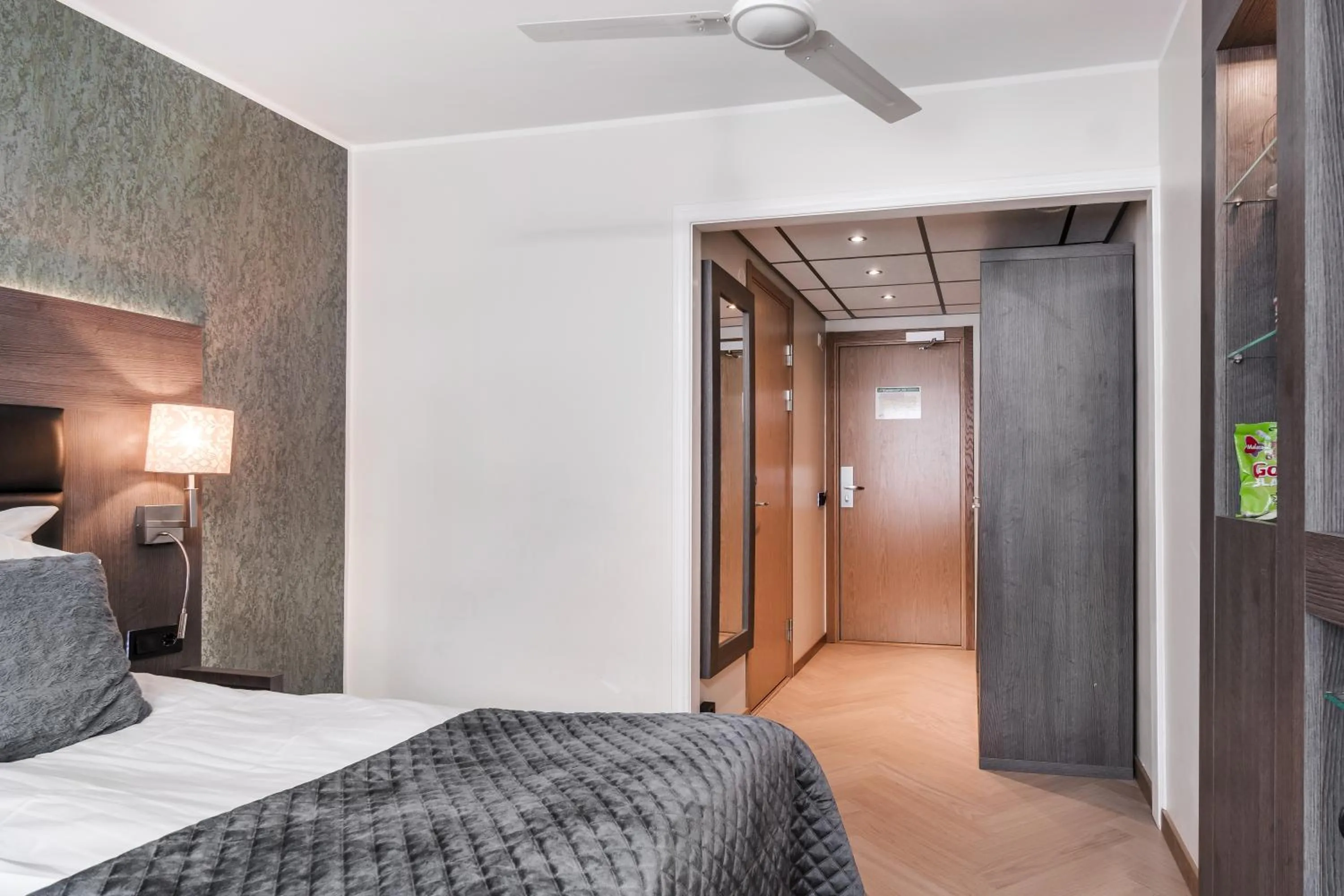 Bed in Hotell Hallstaberget