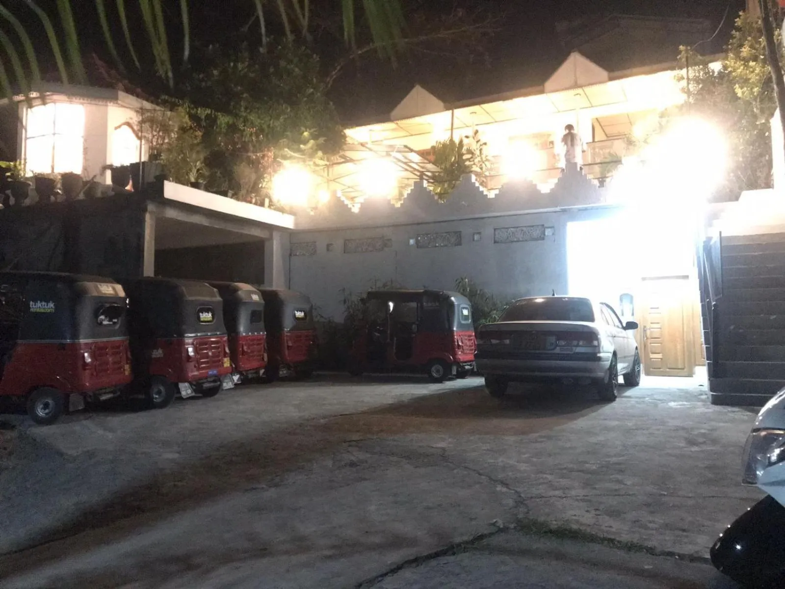 Property building in Belmond Ella