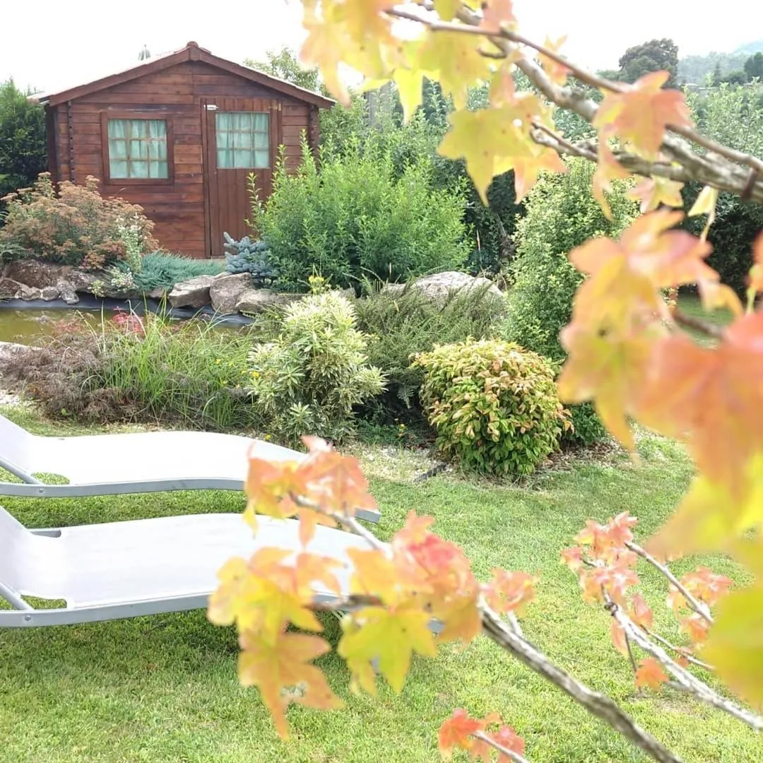 Garden view in A Cantaruxa Maruxa Turismo Rural