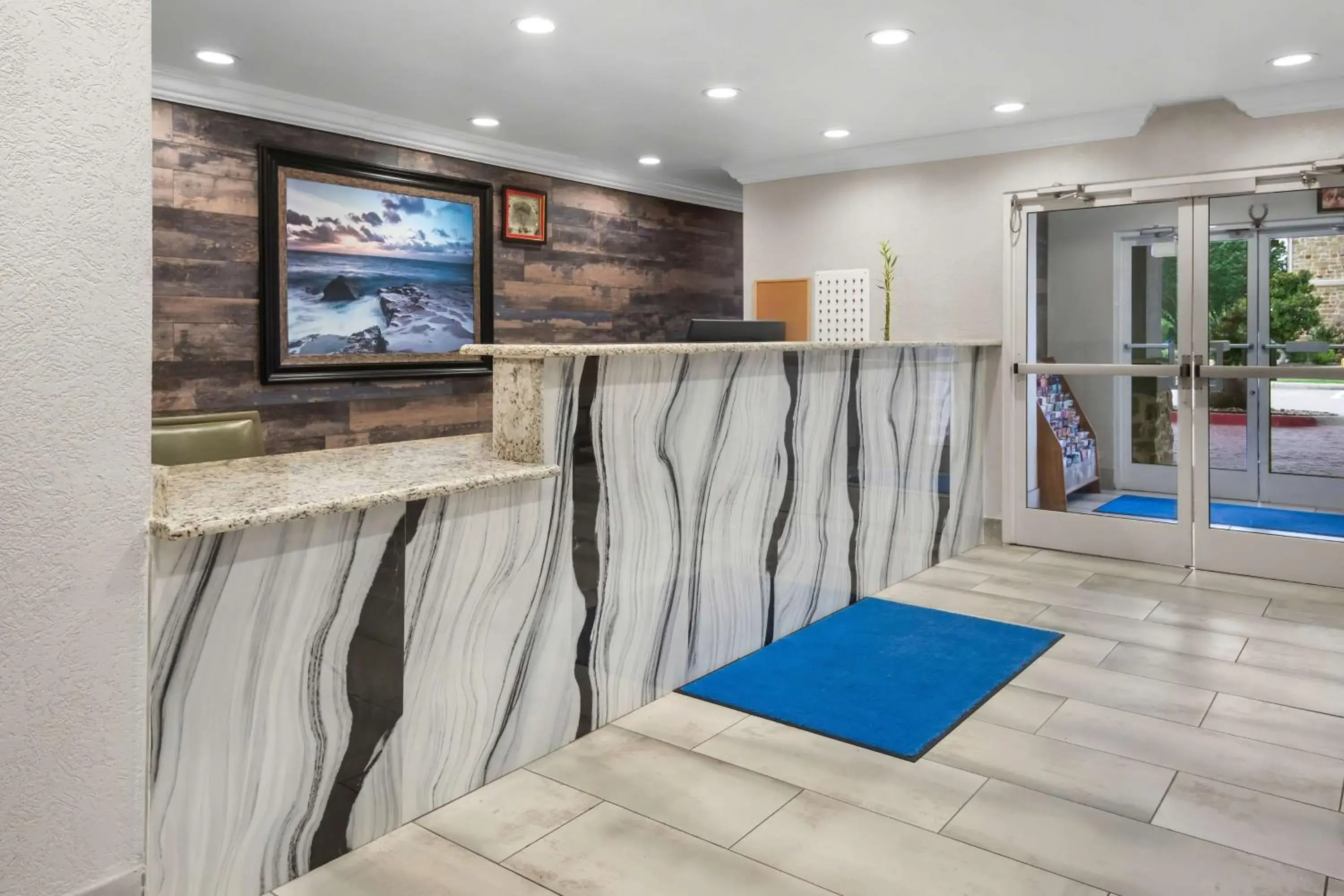 Lobby or reception in SureStay Plus by Best Western Fort Worth Benbrook Lobby or reception in SureStay Plus by Best Western Fort Worth Benbrook