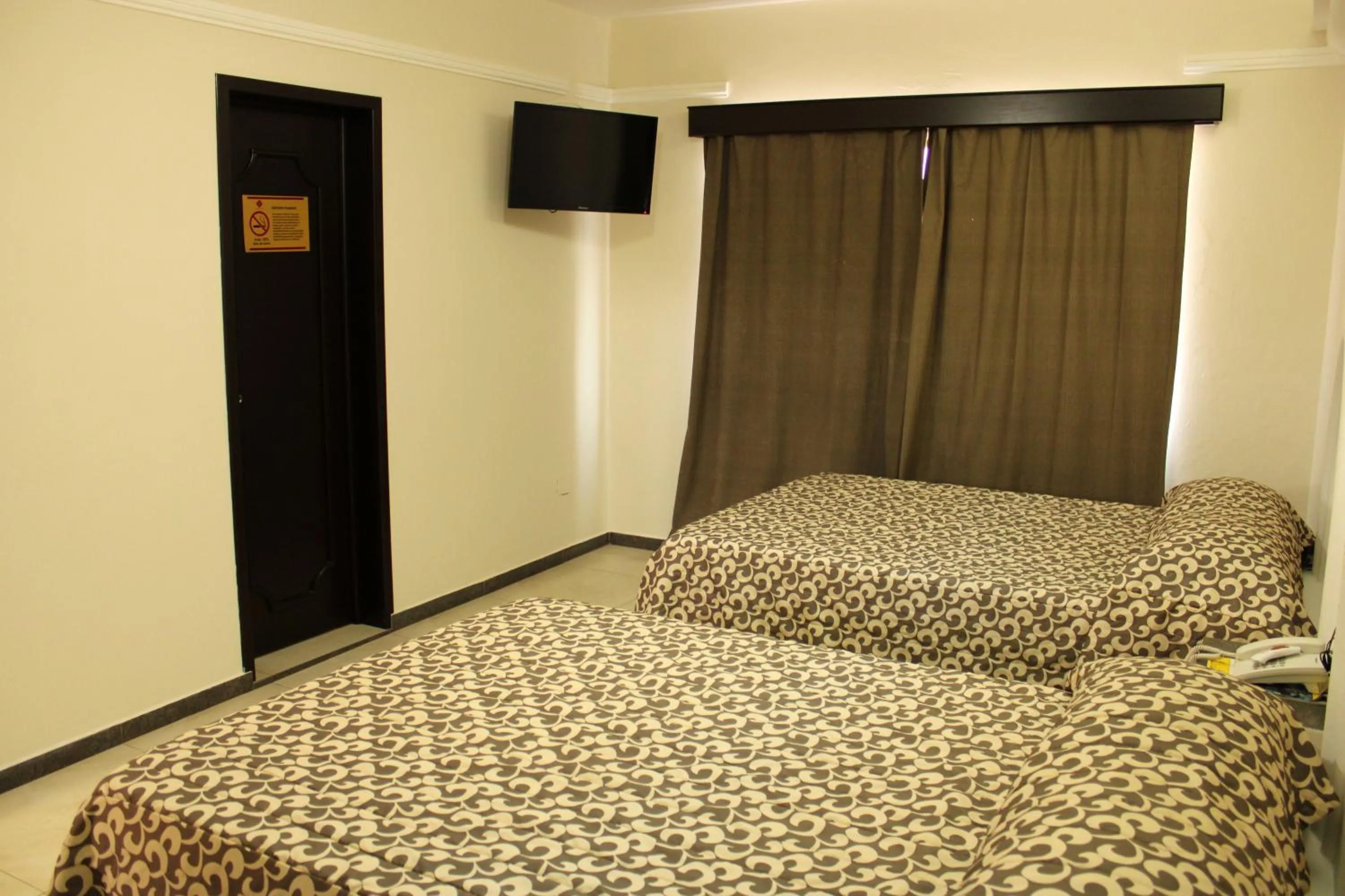 Bedroom, Bed in Hotel Plaza Hidalgo
