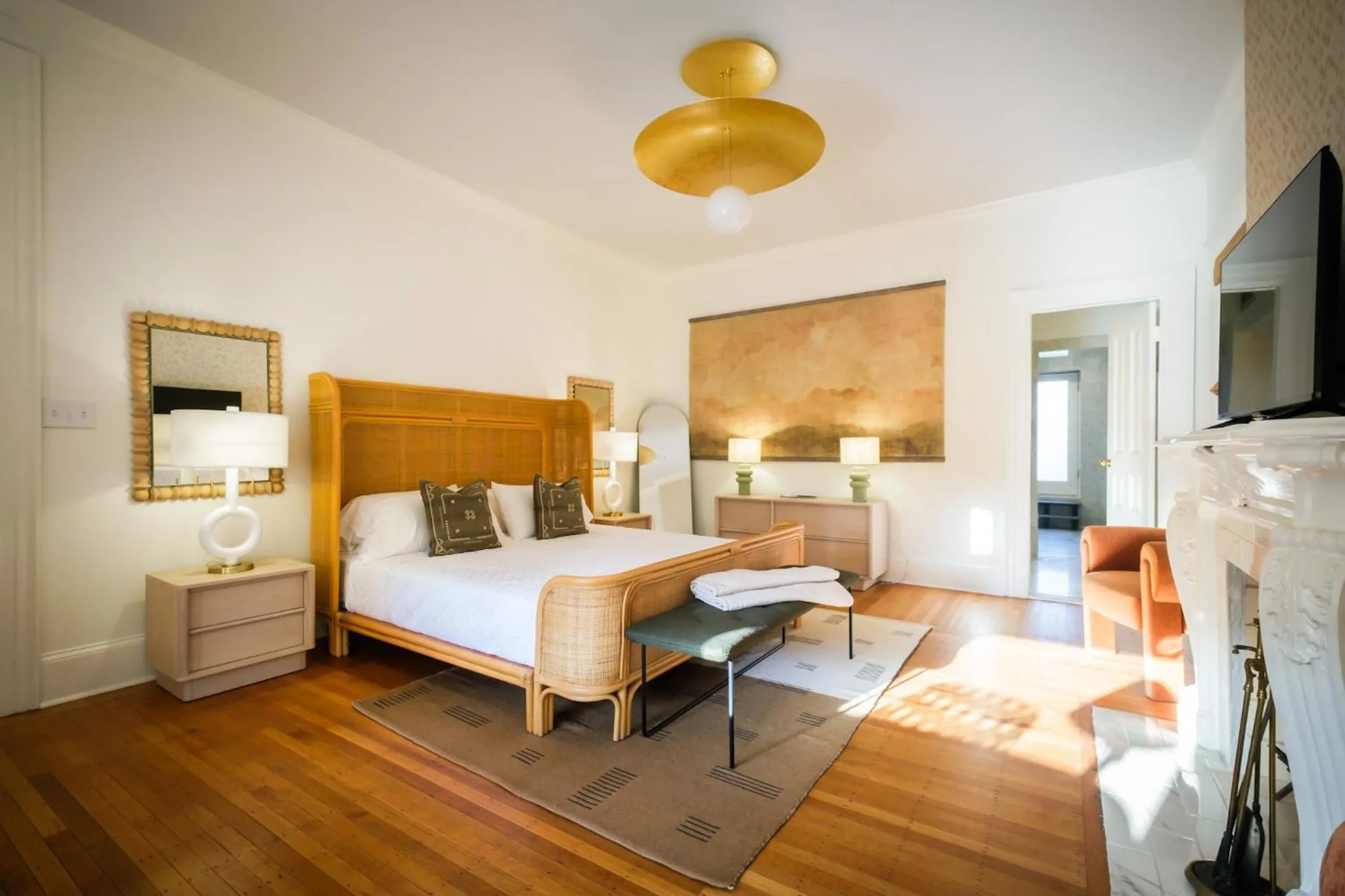 Bedroom, Bed in Swann House