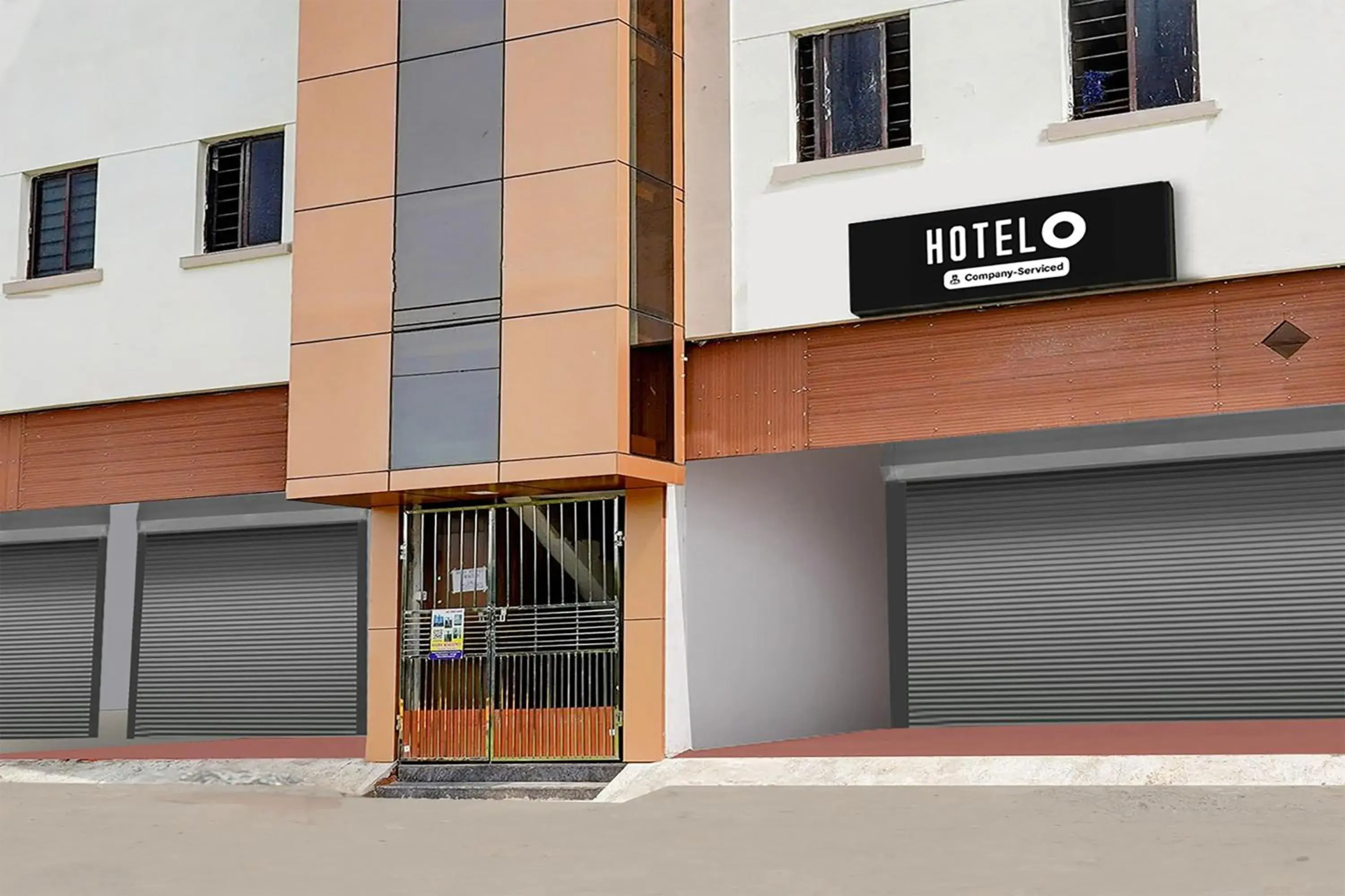 Facade/entrance in Super Hotel O Sriperambadhur formerly Radha Residency Facade/entrance in Super Hotel O Sriperambadhur formerly Radha Residency