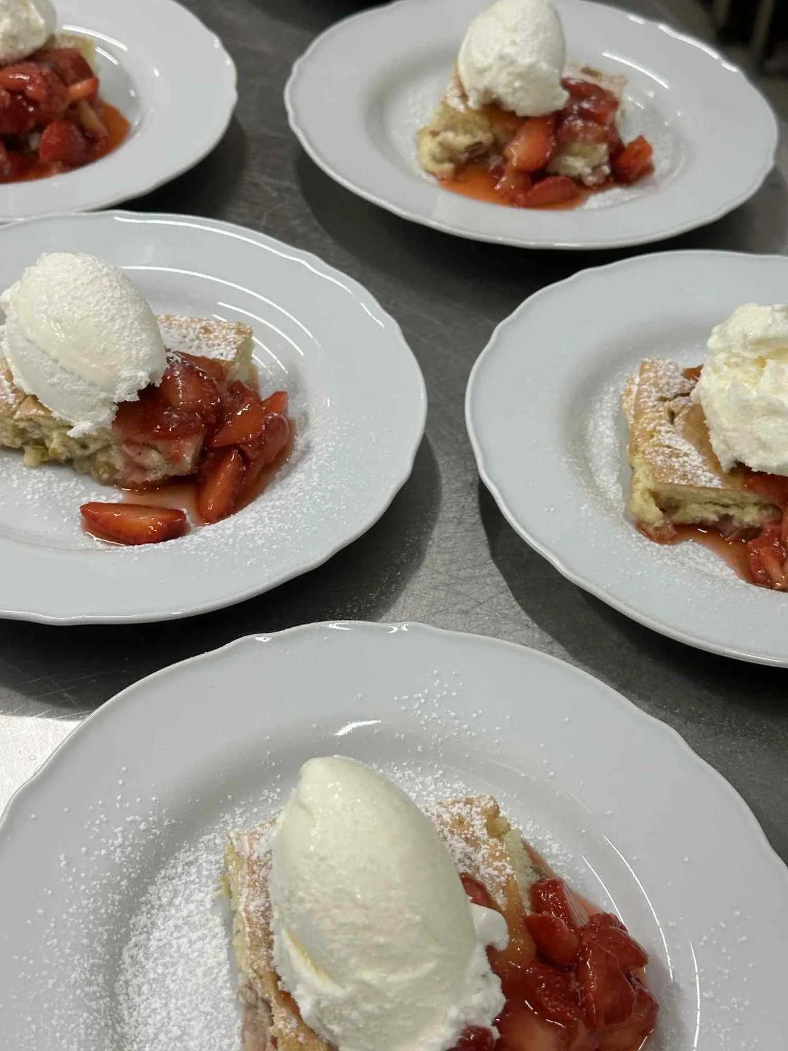 Dining area in Hotel Stafholt