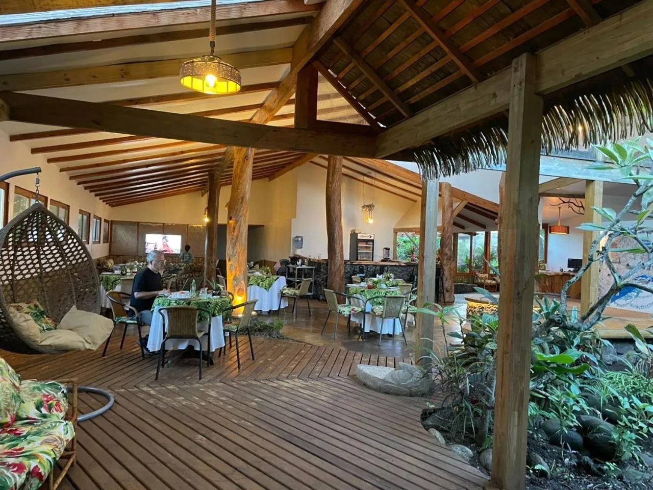 Hotel Hotu Matua by EI