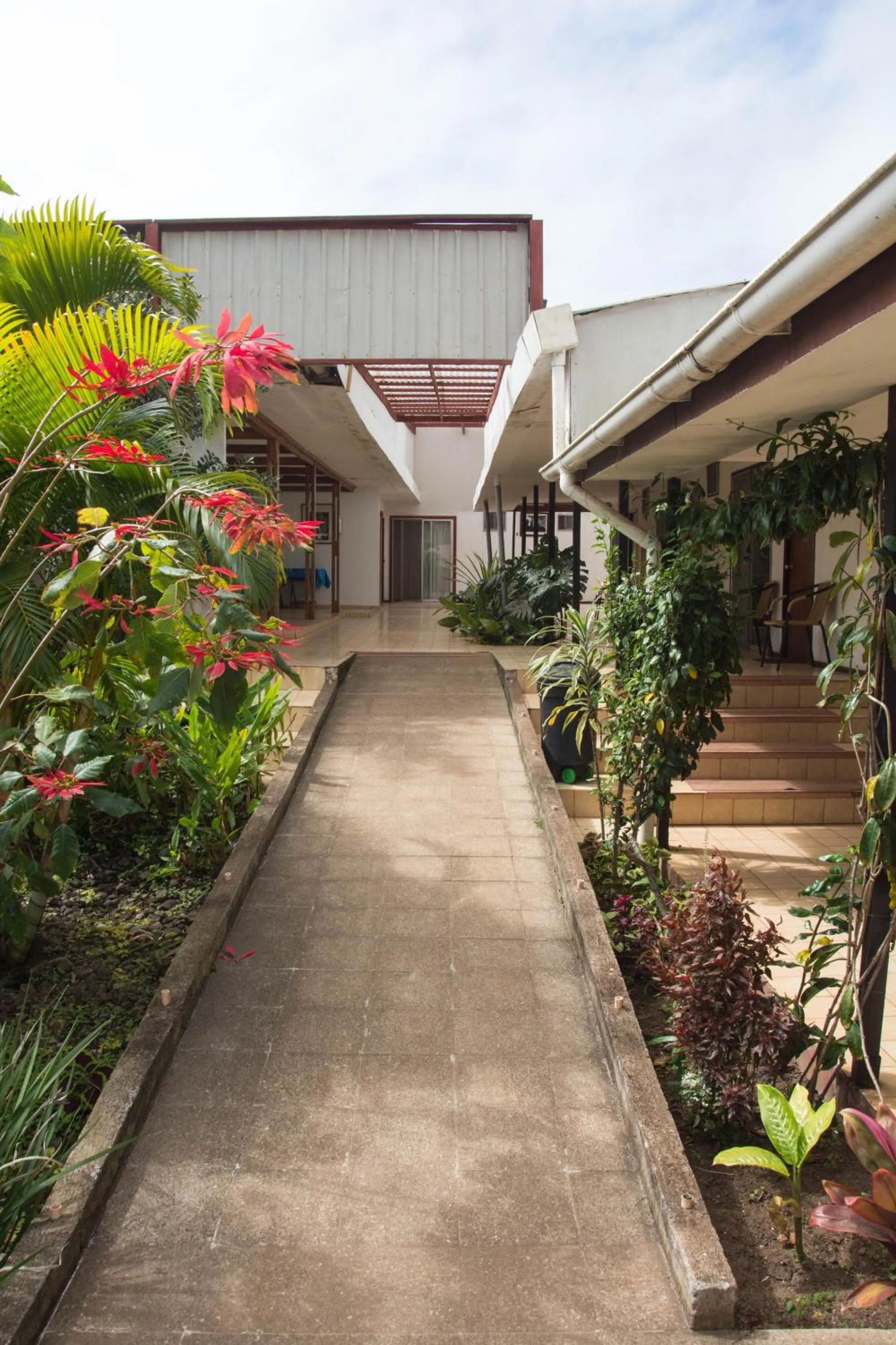 Patio in Hotel Hotu Matua by EI