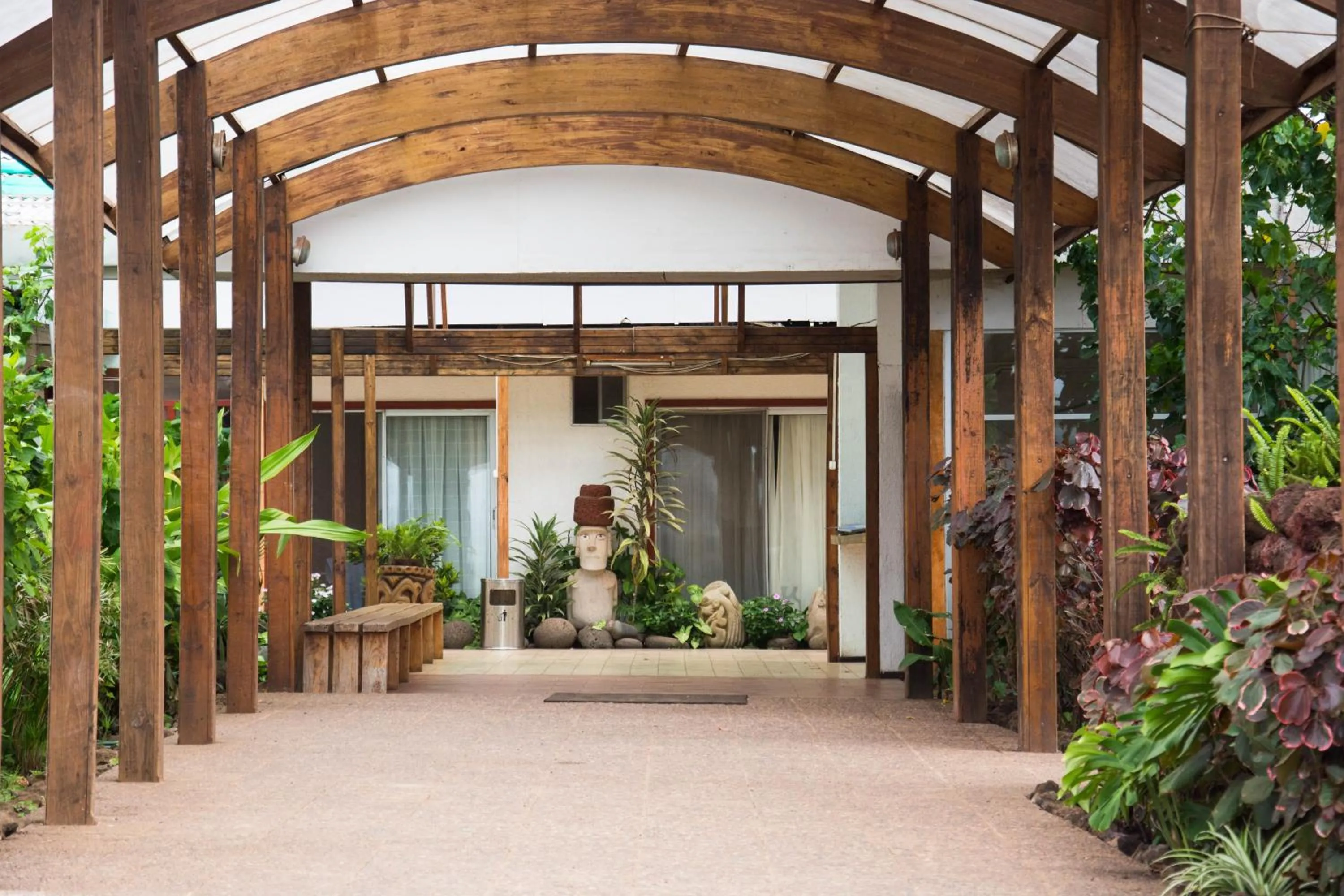 Off site in Hotel Hotu Matua by EI