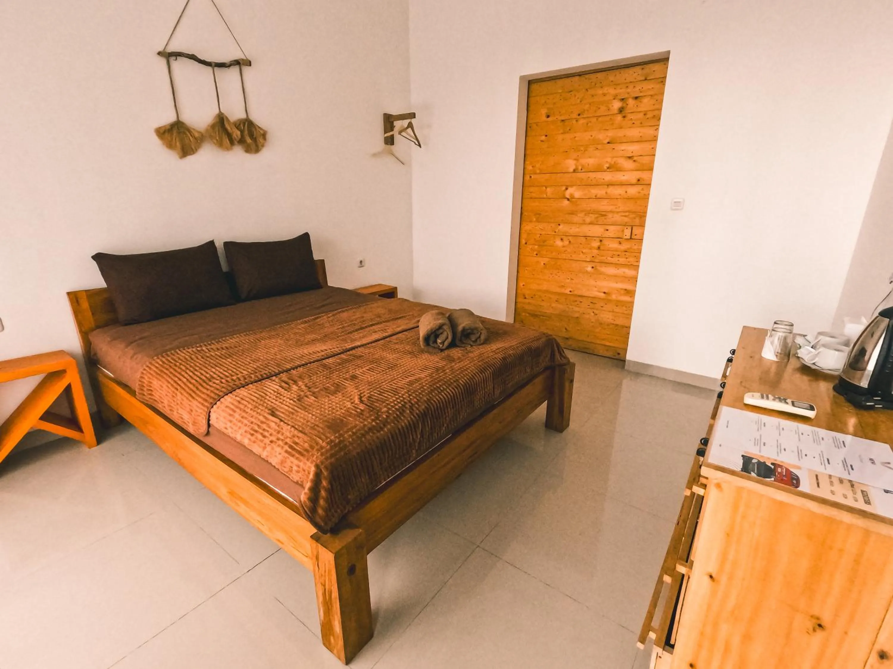 Bed in Zavana rooms & Restaurant