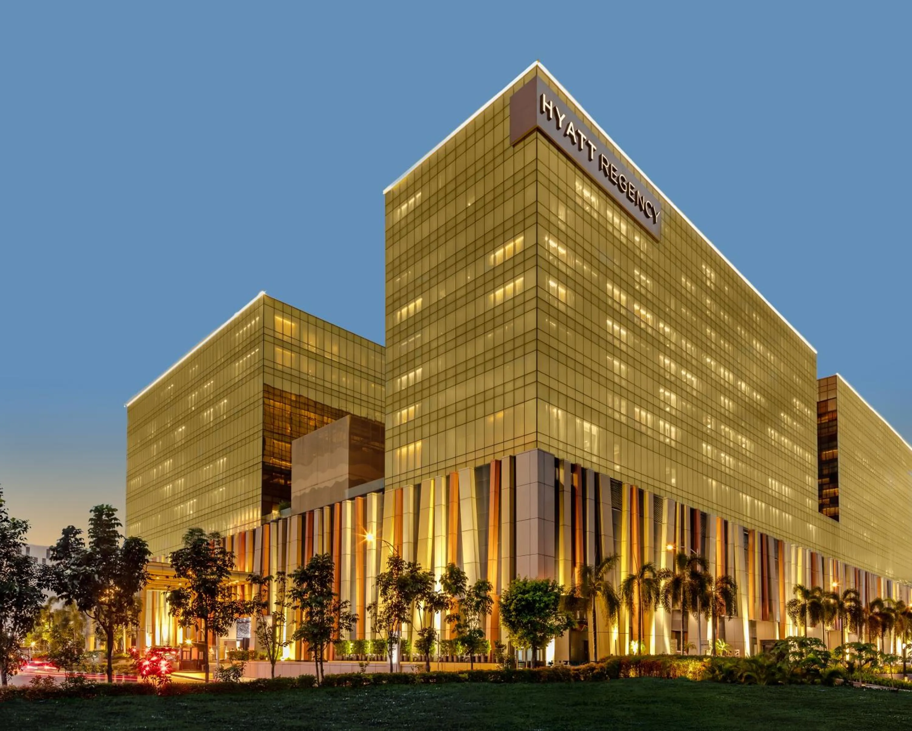 Property building in Hyatt Regency Manila City of Dreams