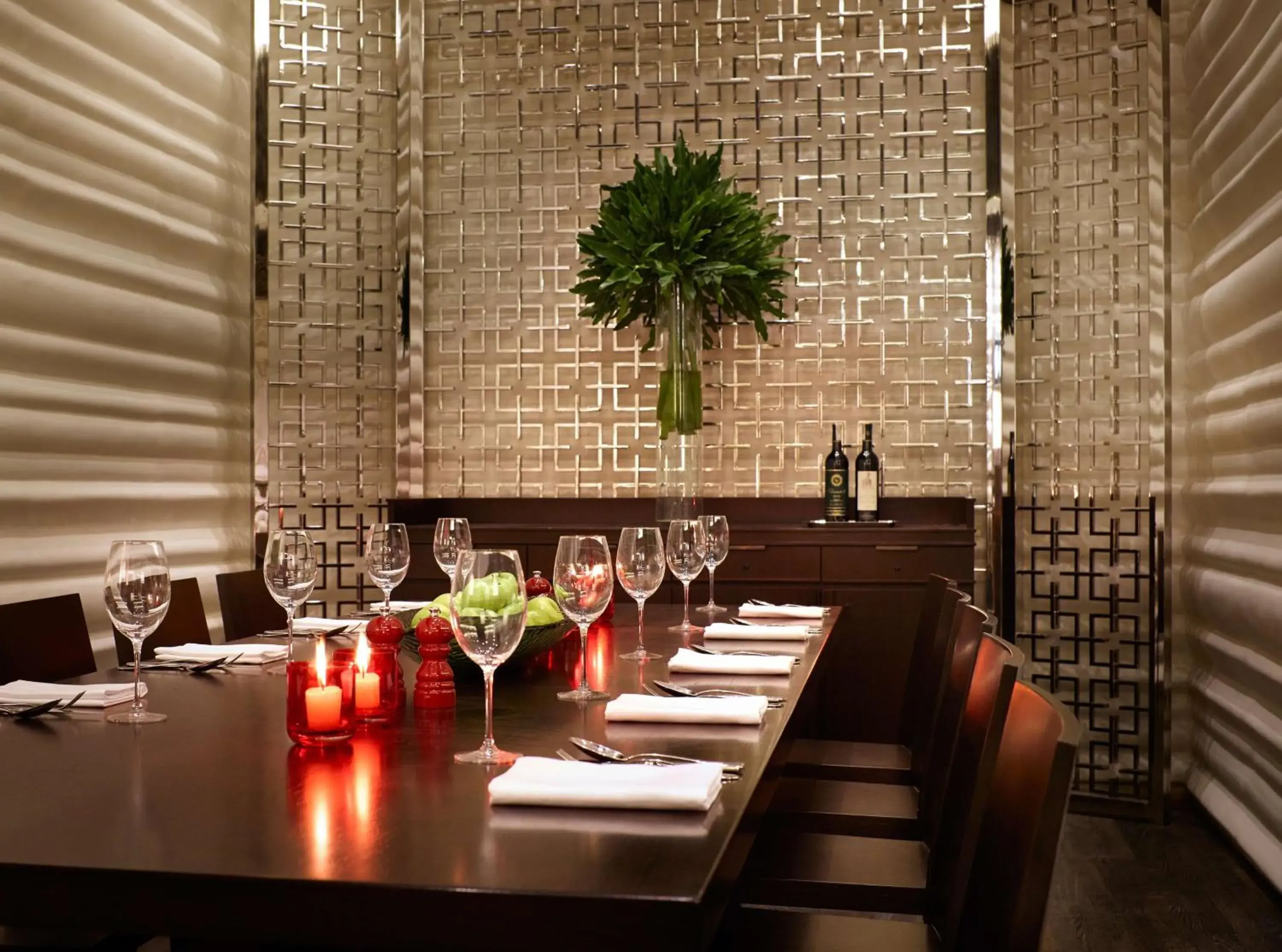 Restaurant/places to eat in Hyatt Regency Manila City of Dreams Restaurant/places to eat in Hyatt Regency Manila City of Dreams