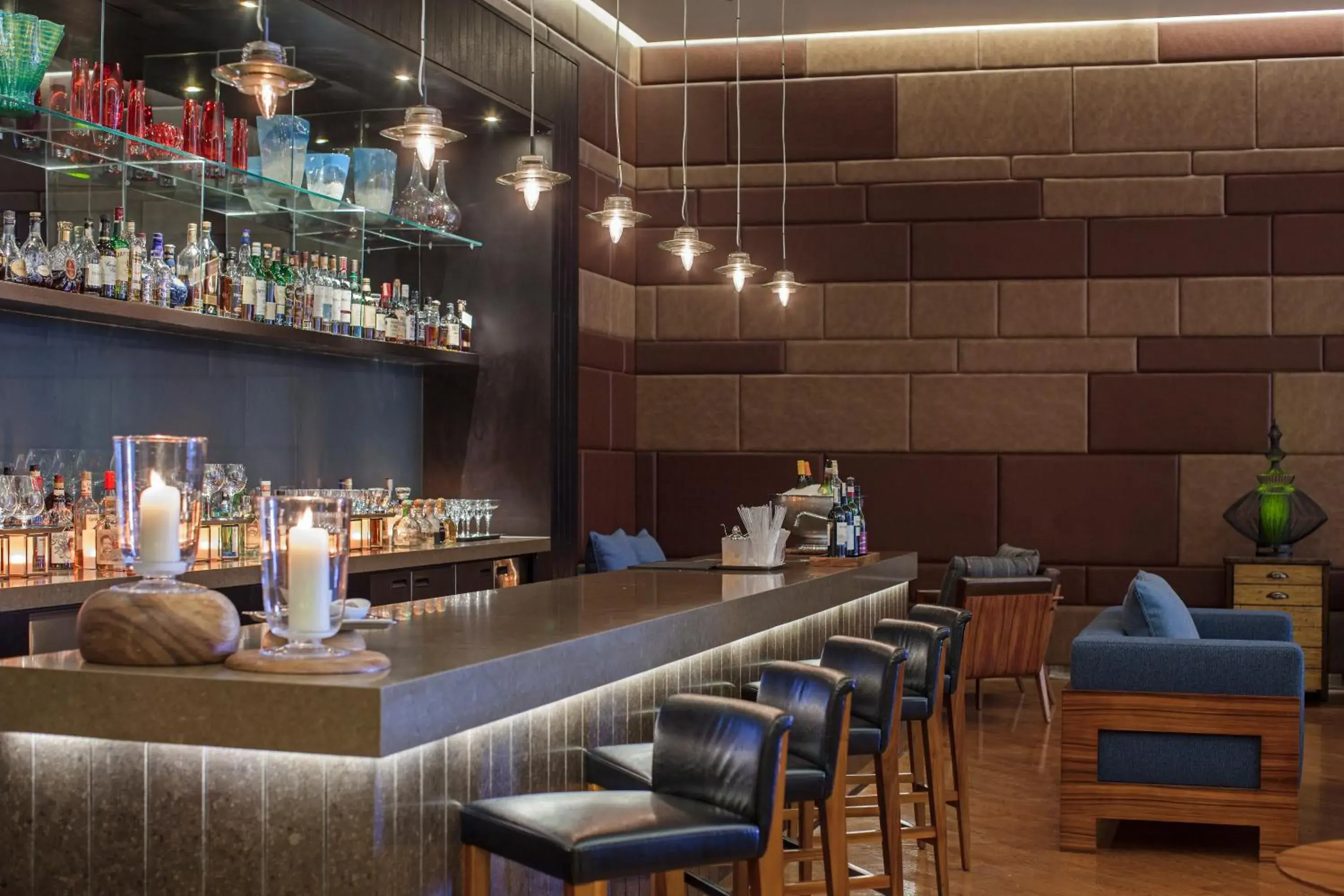 Lounge or bar in Hyatt Regency Manila City of Dreams Lounge or bar in Hyatt Regency Manila City of Dreams