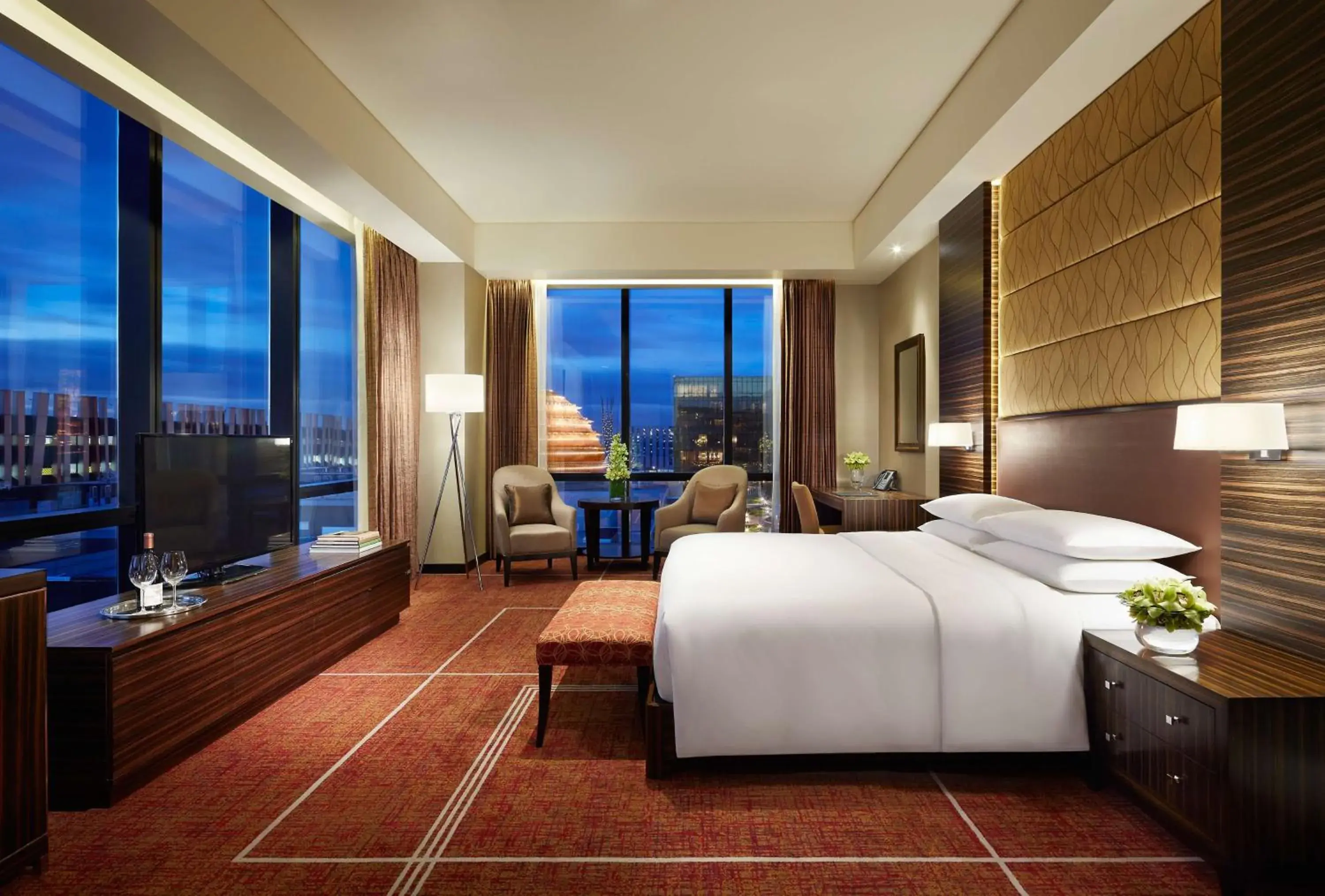 Photo of the whole room, Bed in Hyatt Regency Manila City of Dreams Photo of the whole room, Bed in Hyatt Regency Manila City of Dreams