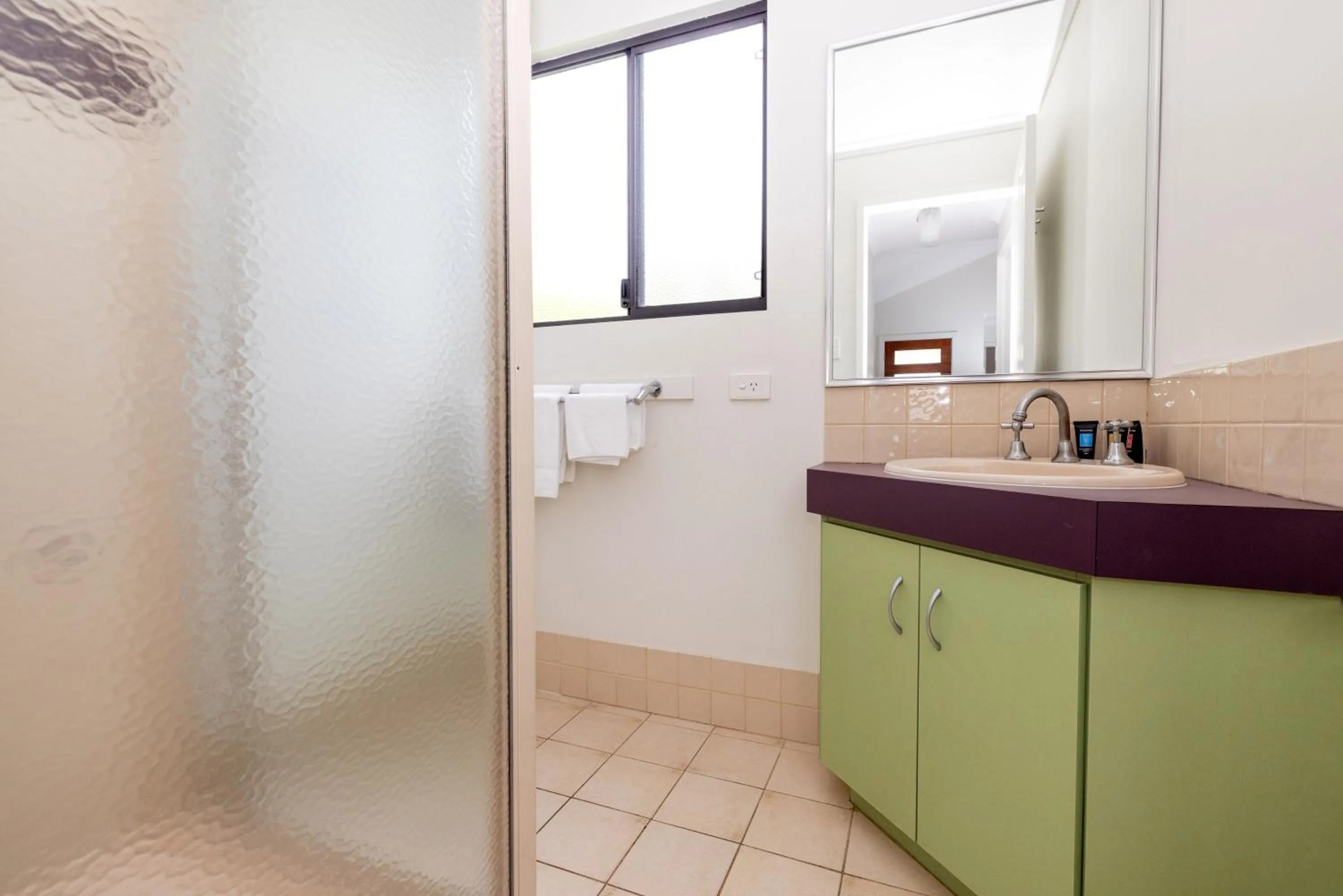 Bathroom in BIG4 Emu Beach Holiday Park