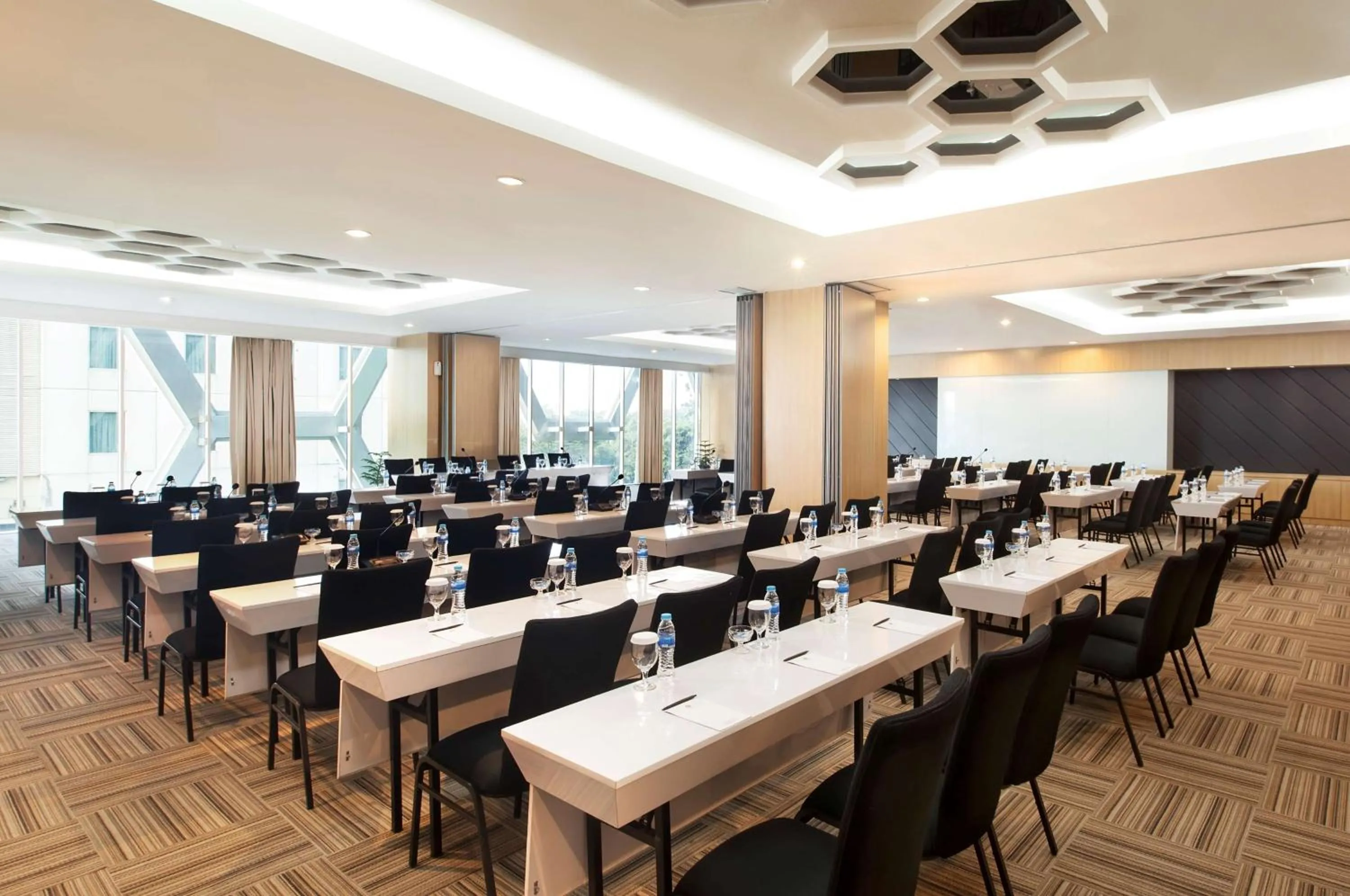 Meeting/conference room in Best Western Premier The Hive