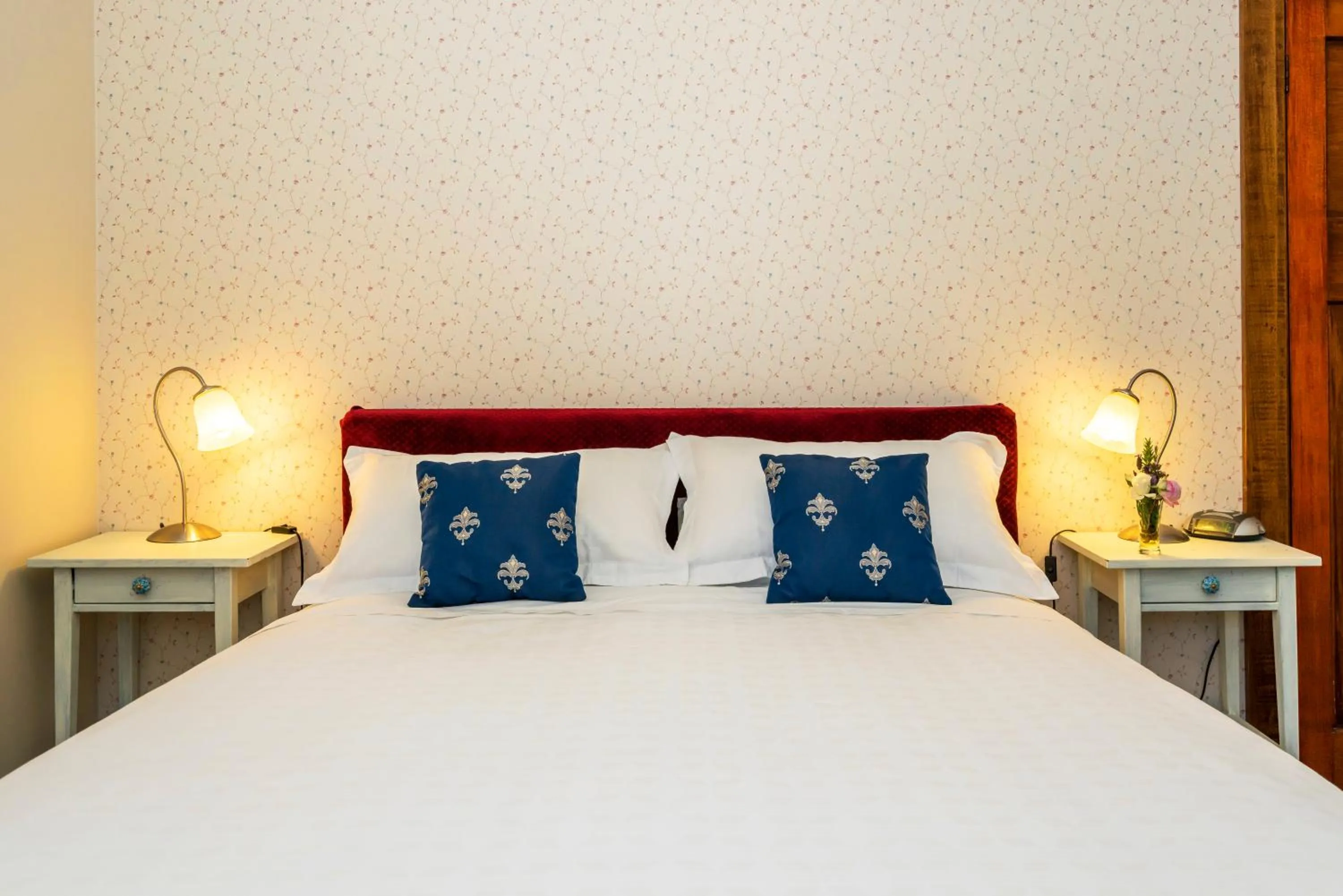 Bed in Ashdowns of Dover