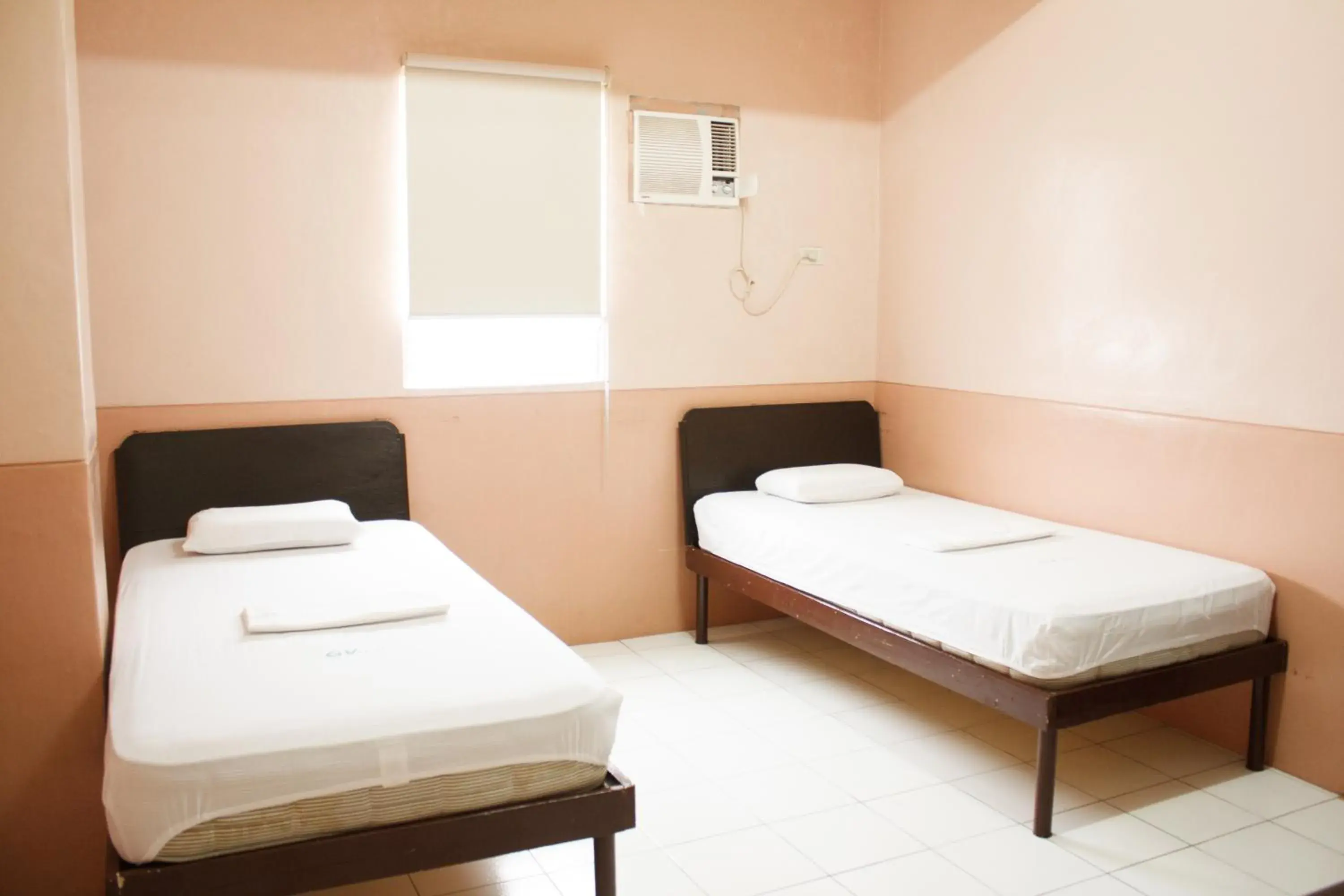 Standard Twin Room in GV Hotel - Naval Standard Twin Room in GV Hotel - Naval