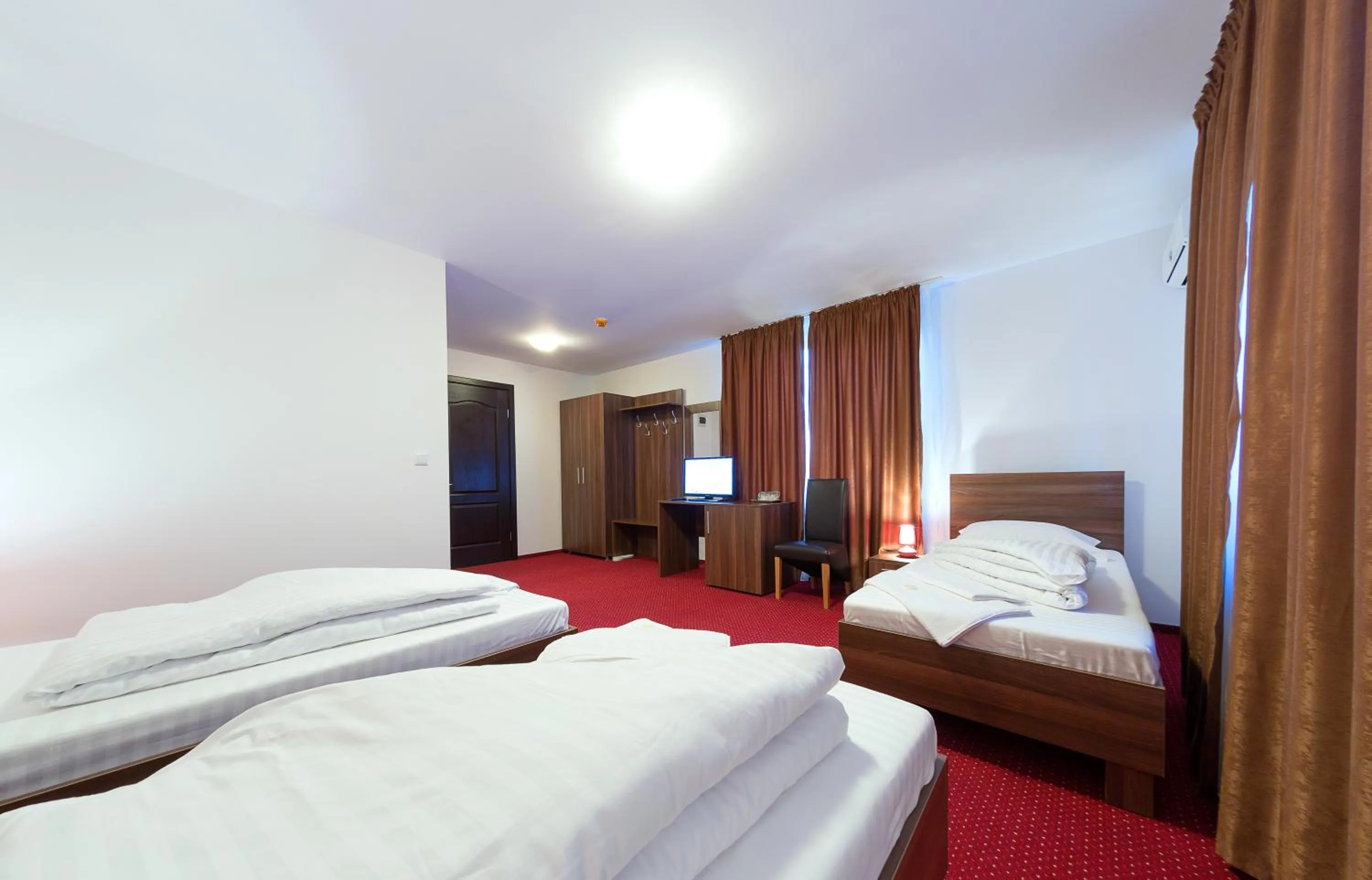 Bedroom, Bed in Pensiunea Select