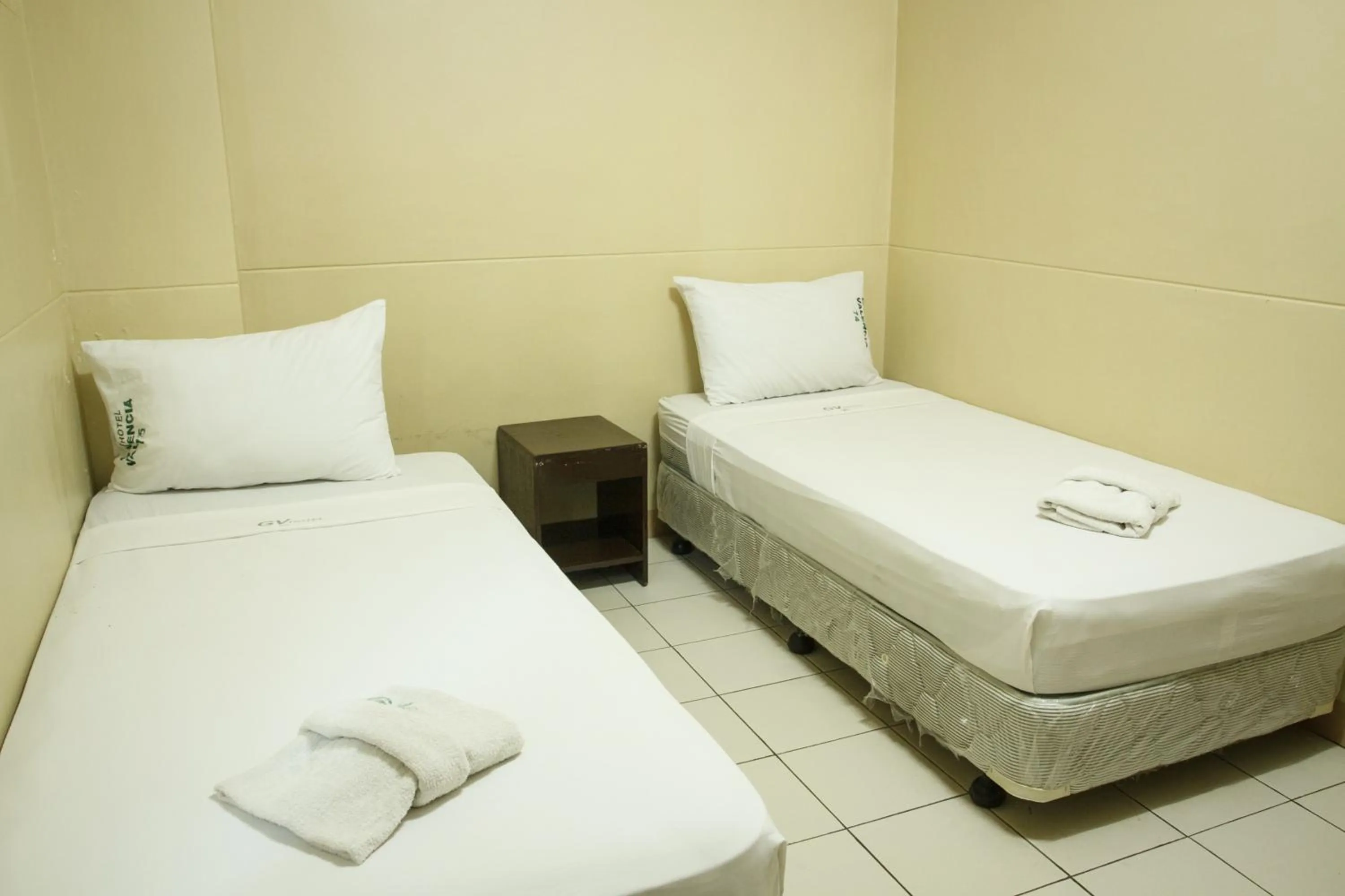 Bed in GV Hotel - Valencia