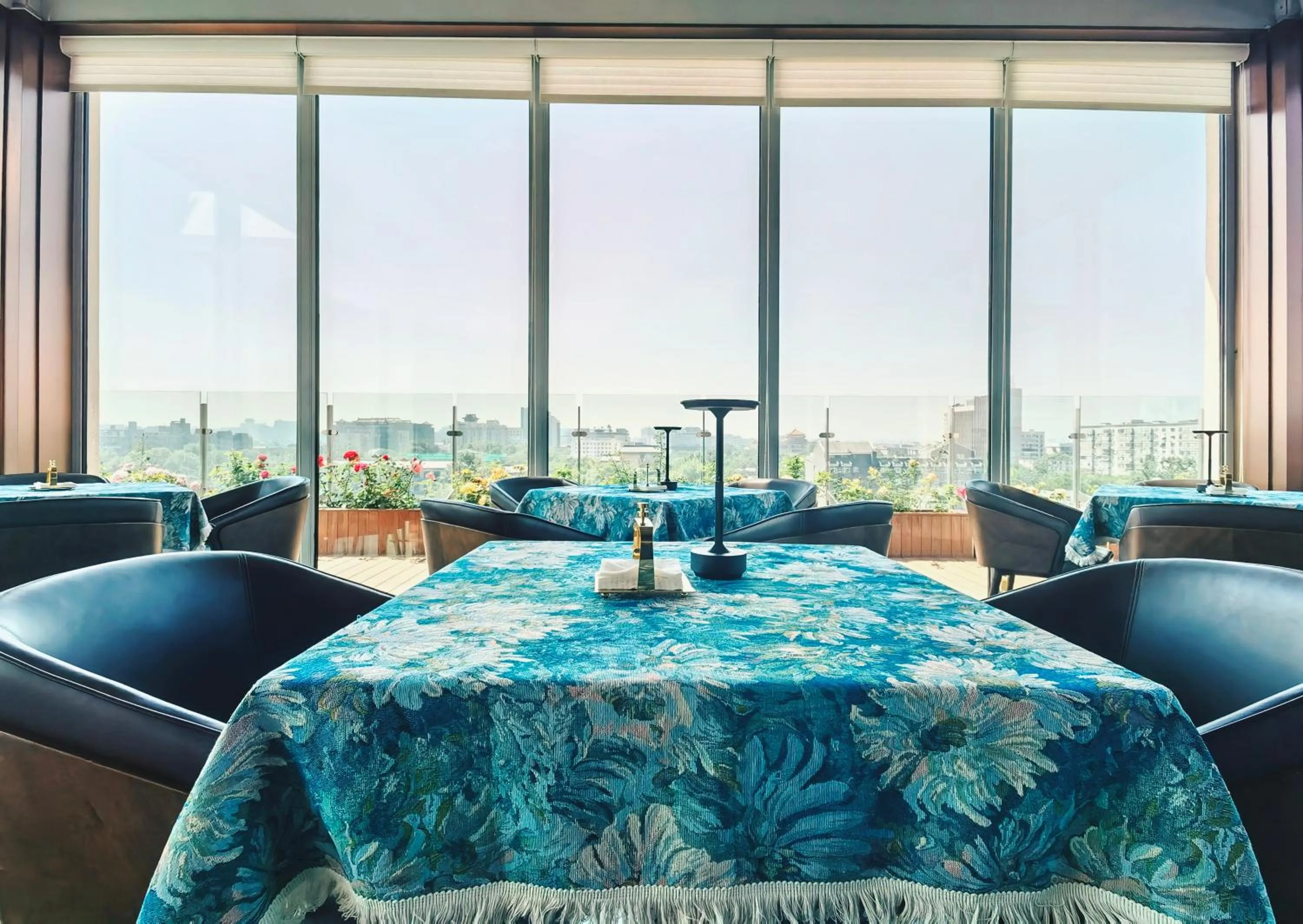 Lounge or bar in The Purple Horse Hotel Beijing